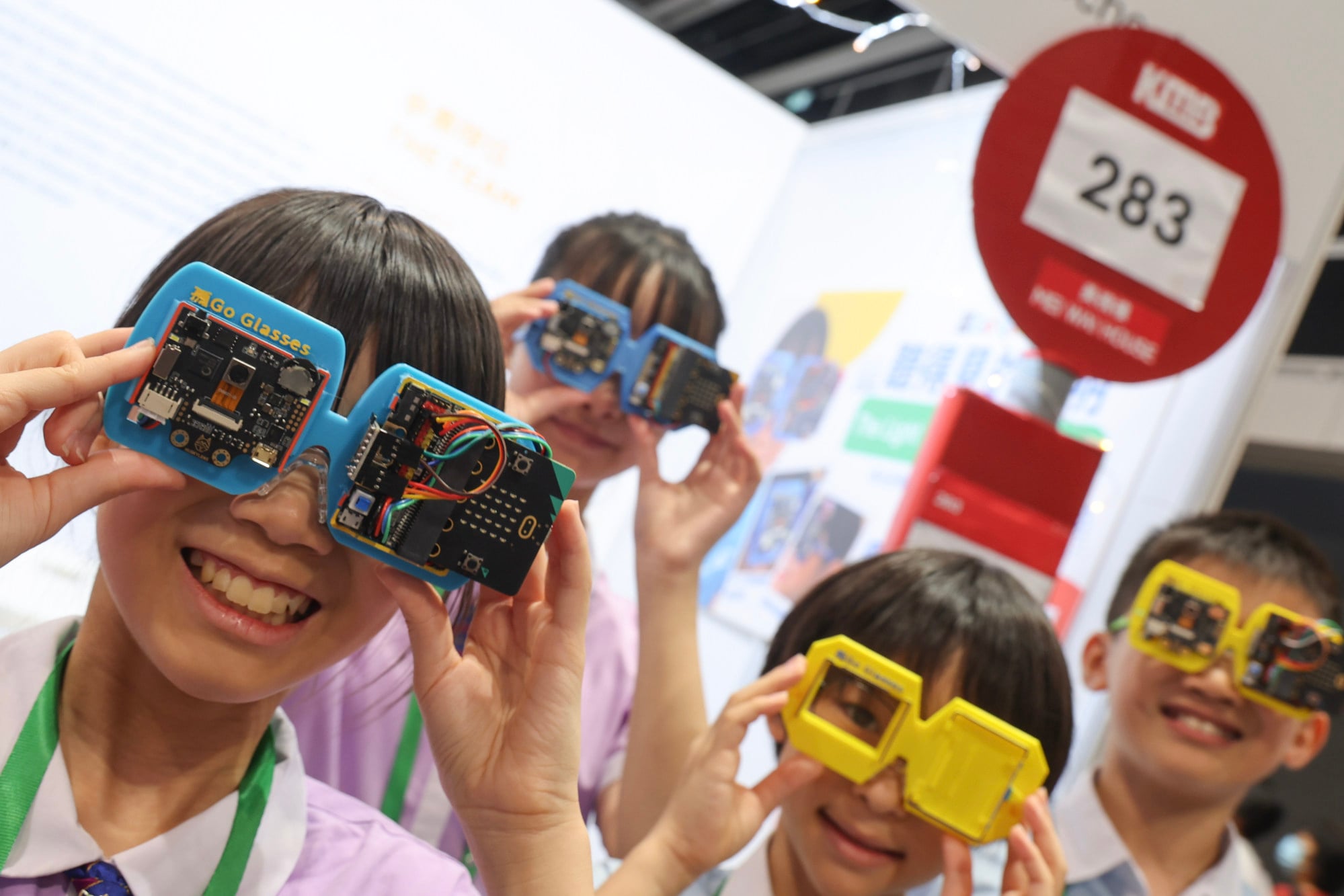 Hong Kong students achieved a strong score in the latest assessment’s special topic, “Learning in the Digital World”. Photo: Dickson Lee Hong Kong students achieved a strong score in the latest assessment’s special topic, “Learning in the Digital World”. Photo: Dickson Lee