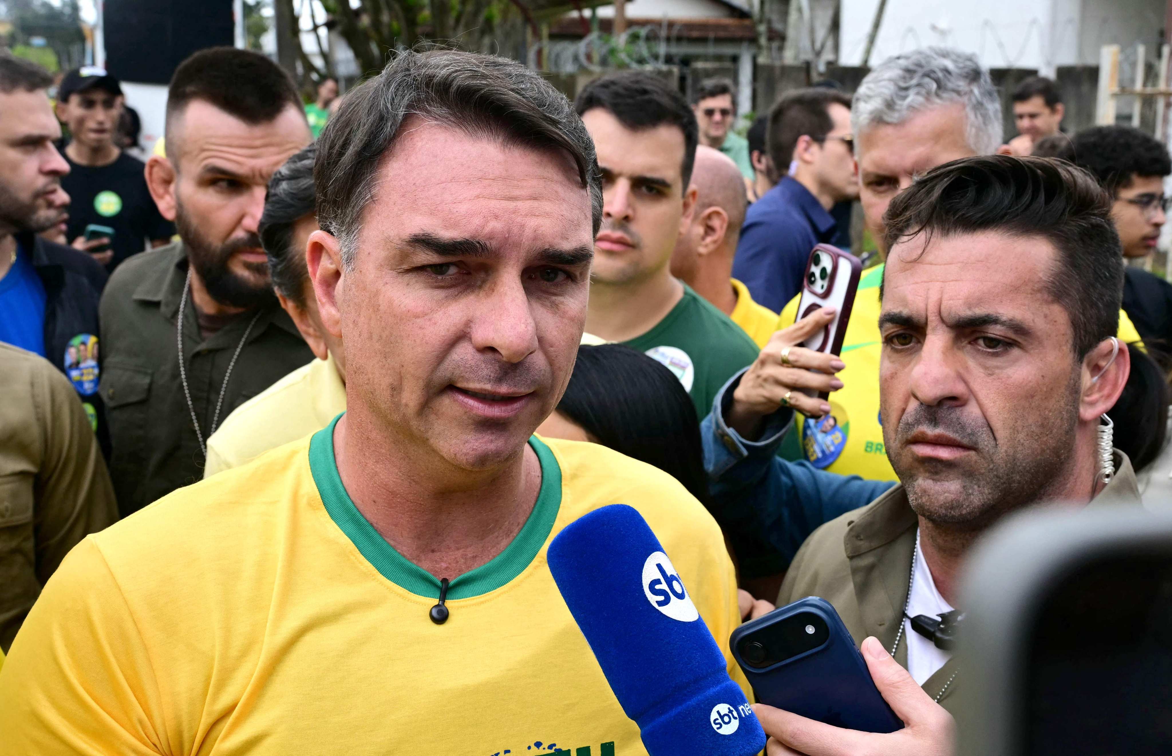 Brazilian right-wing presidential candidate Flavio Bolsonaro, of the Liberal Party (PL) at a campaign rally in Juiz de Fora, Minas Gerais state, Brazil, on Wednesday. Photo: AFP