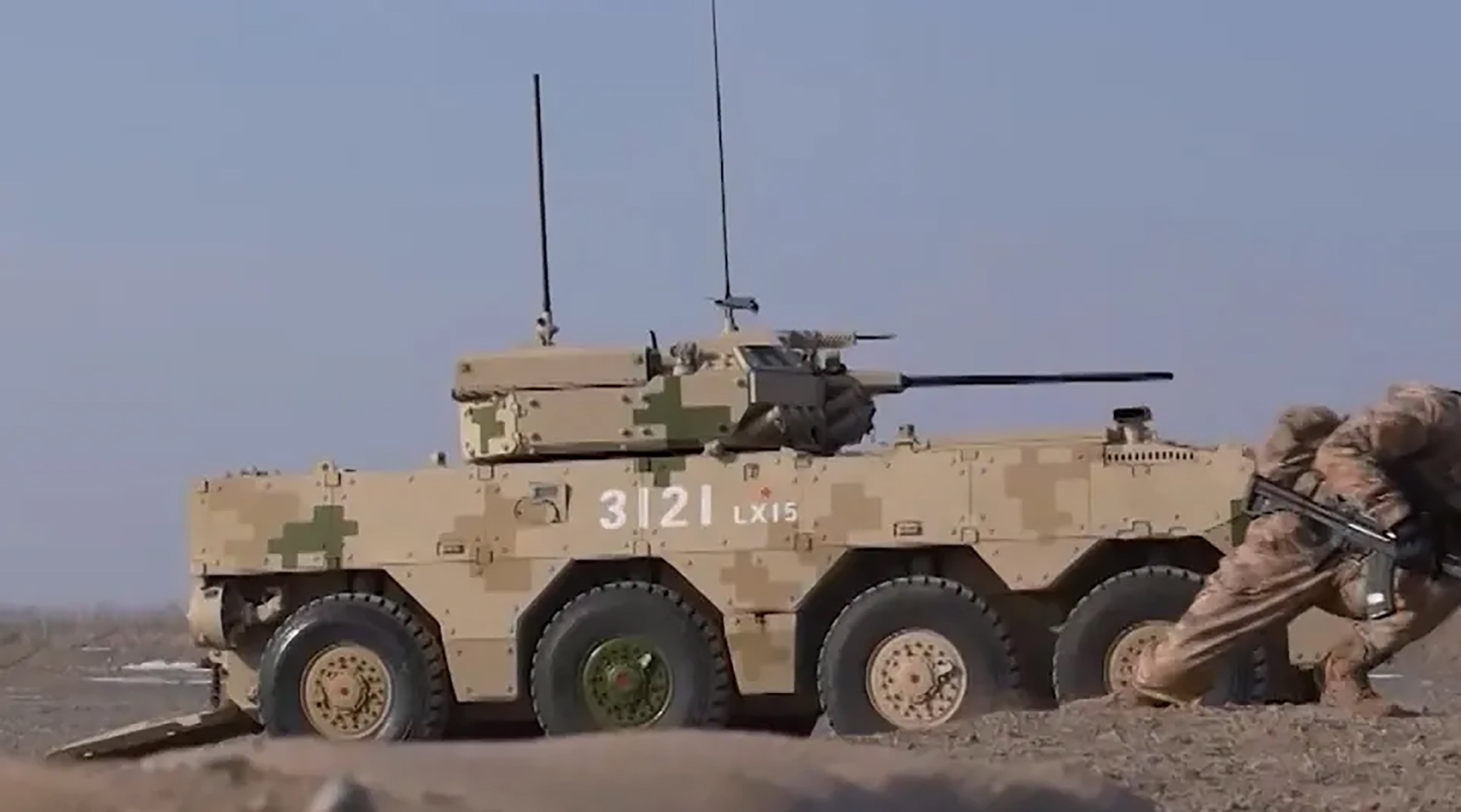 A new variant of the PLA’s Type 19 amphibious combat vehicle features a turret-mounted laser weapon and extra sensors. Photo: CCTV
