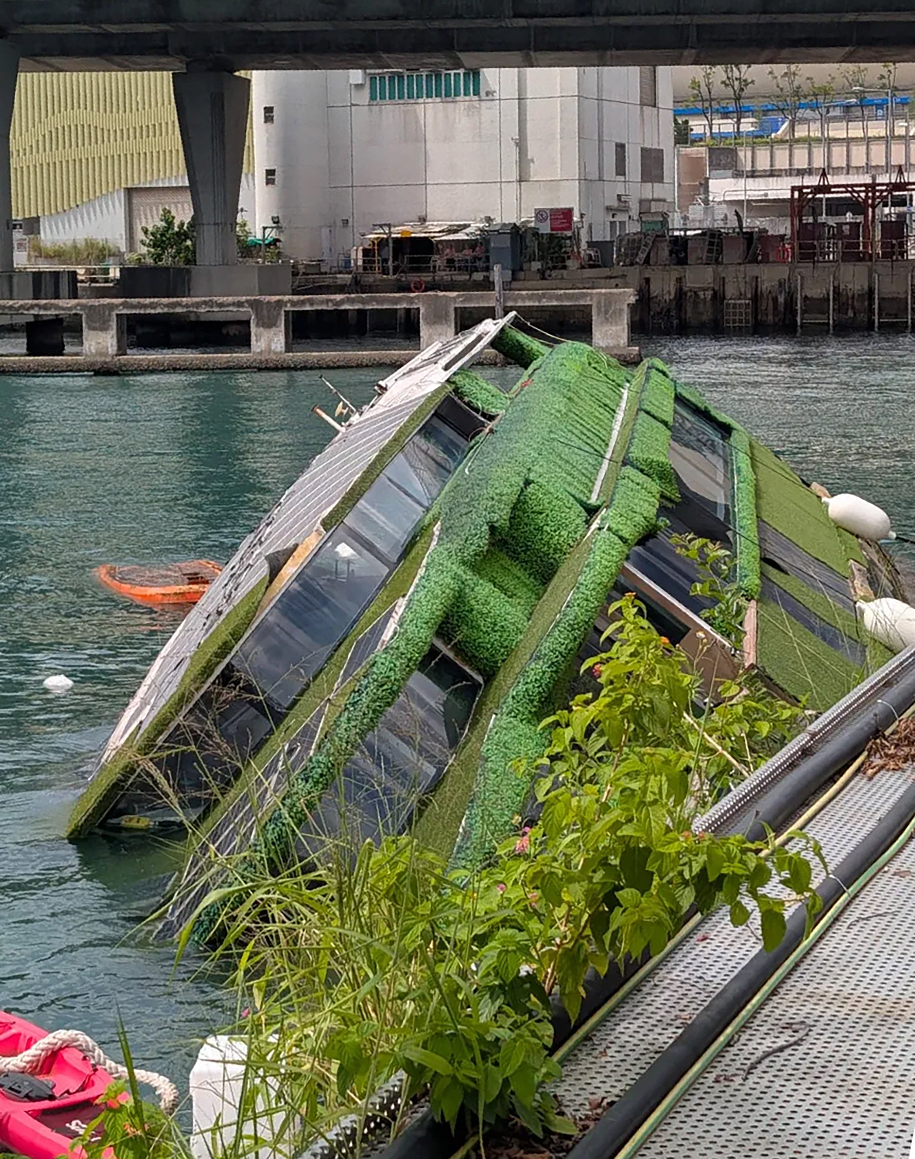 It is understood that the vessel had been anchored at the location for about a month. Photo: Threads/kawai__87
