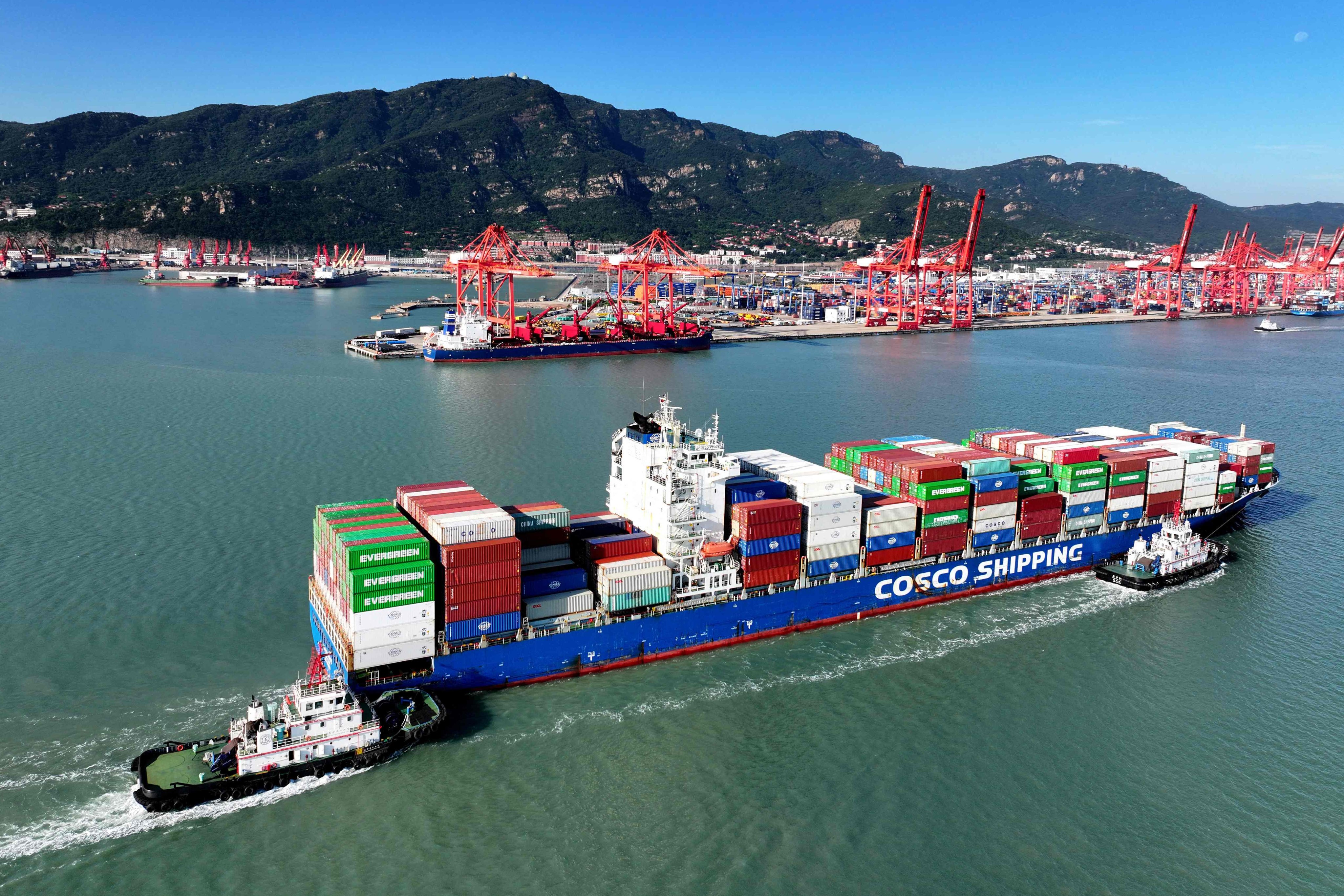 A container ship arrives at the Lianyungang port, in eastern China’s Jiangsu province. Photo: AFP