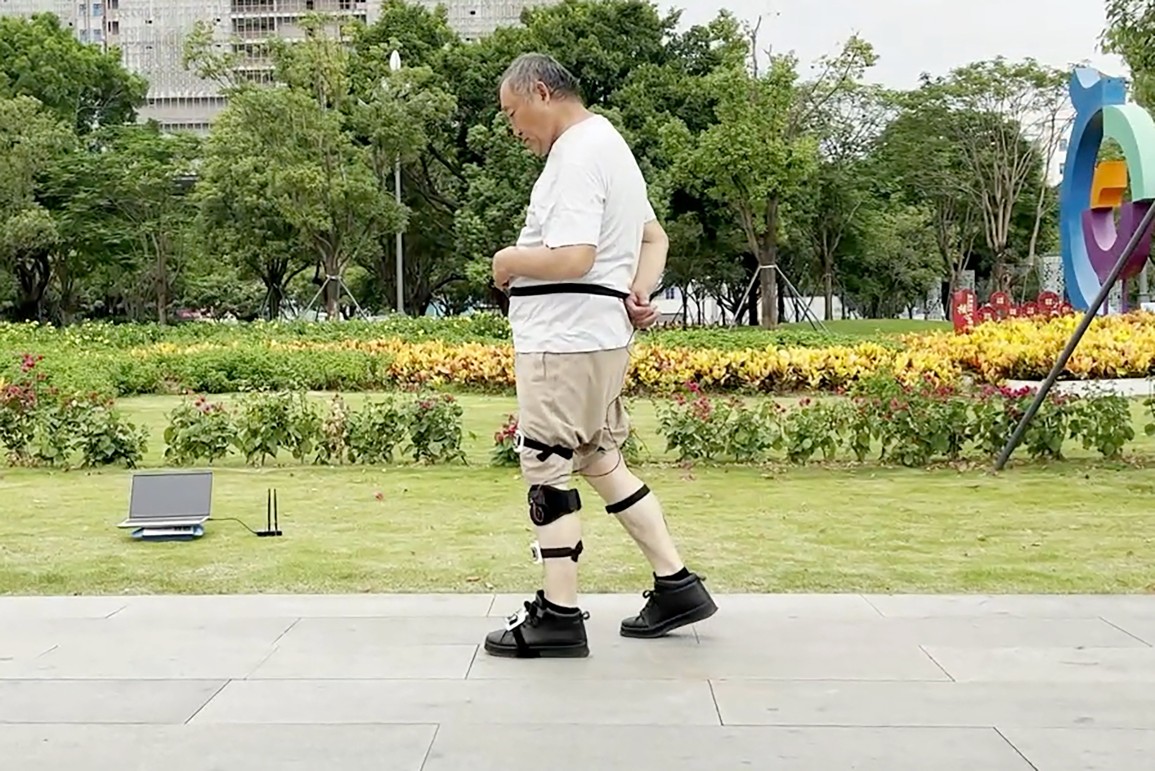 The device has helped to increase stride length and walking speed in stroke survivors. Photo: Nature Communications