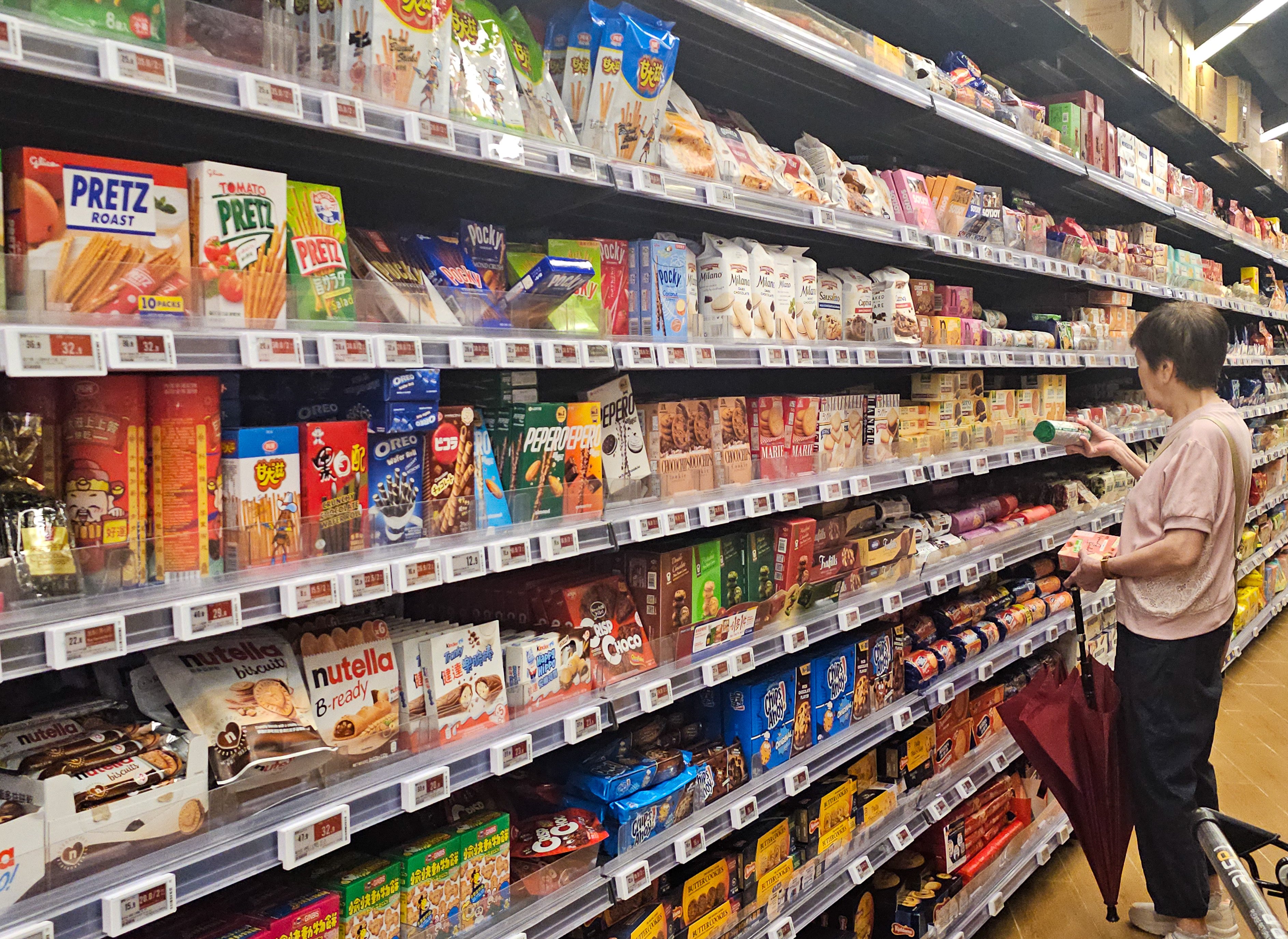 A Consumer Council survey has found that some supermarket promotions offered less value than their labels suggested. Photo: Edmond So
