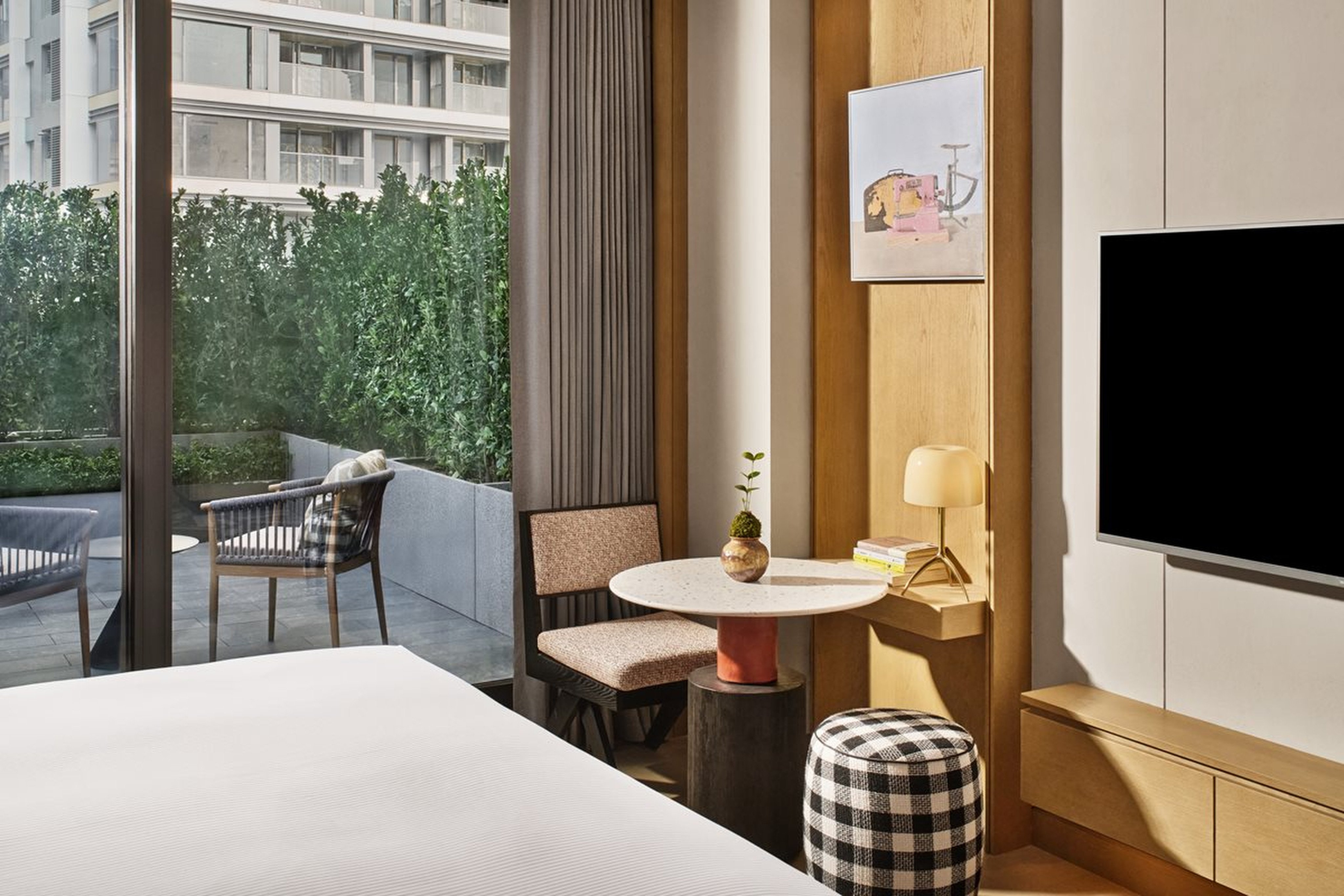 scmp.com - Daniel Ren - Pets and personal touches: how China's luxury hotel market is changing