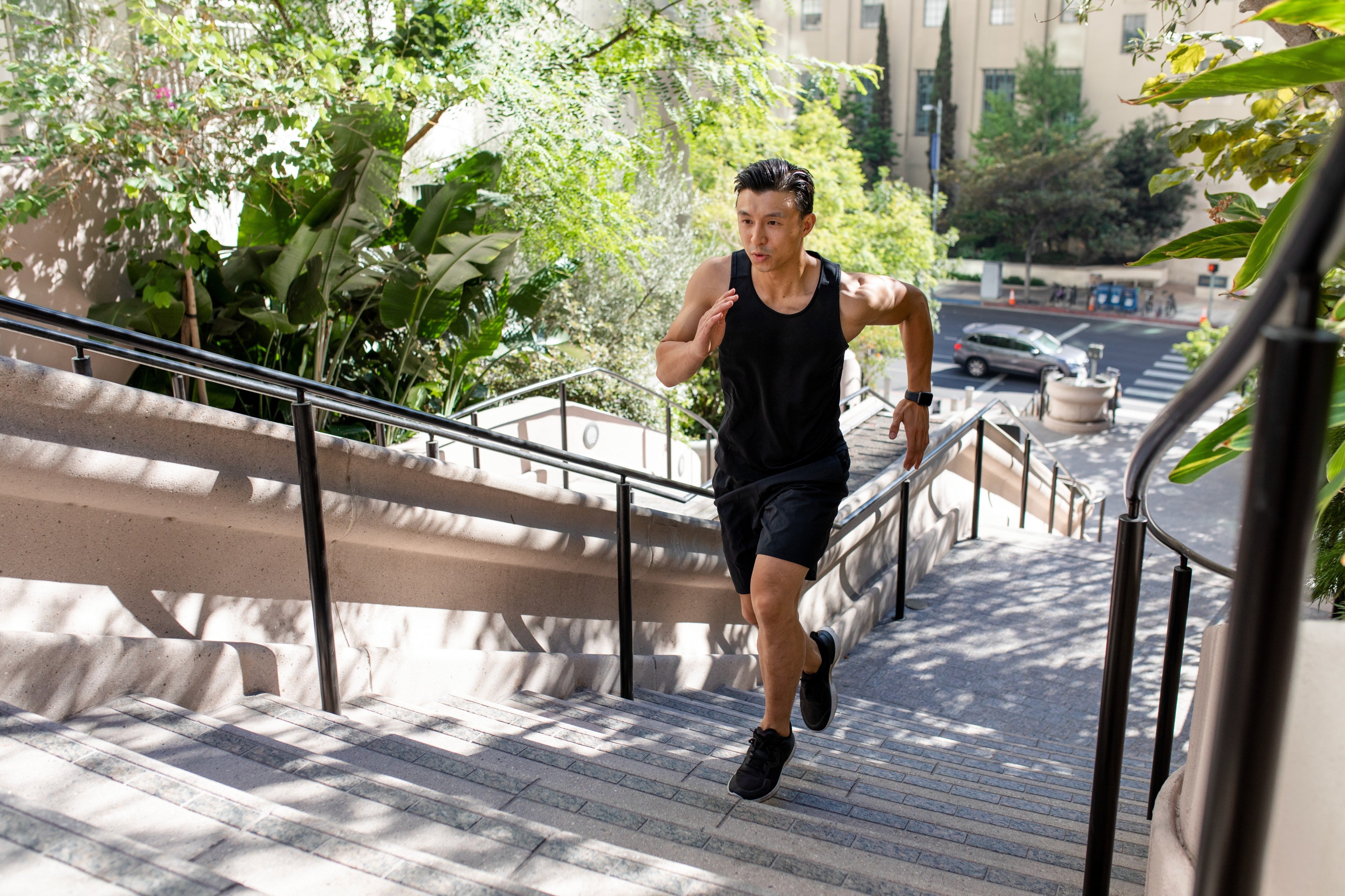 Breaking physical activity into short bouts, such as running up stairs, has become an appealing way for time-poor professionals to exercise. How do such micro-workouts compare with longer gym workouts? Experts weigh in. Photo: Shutterstock