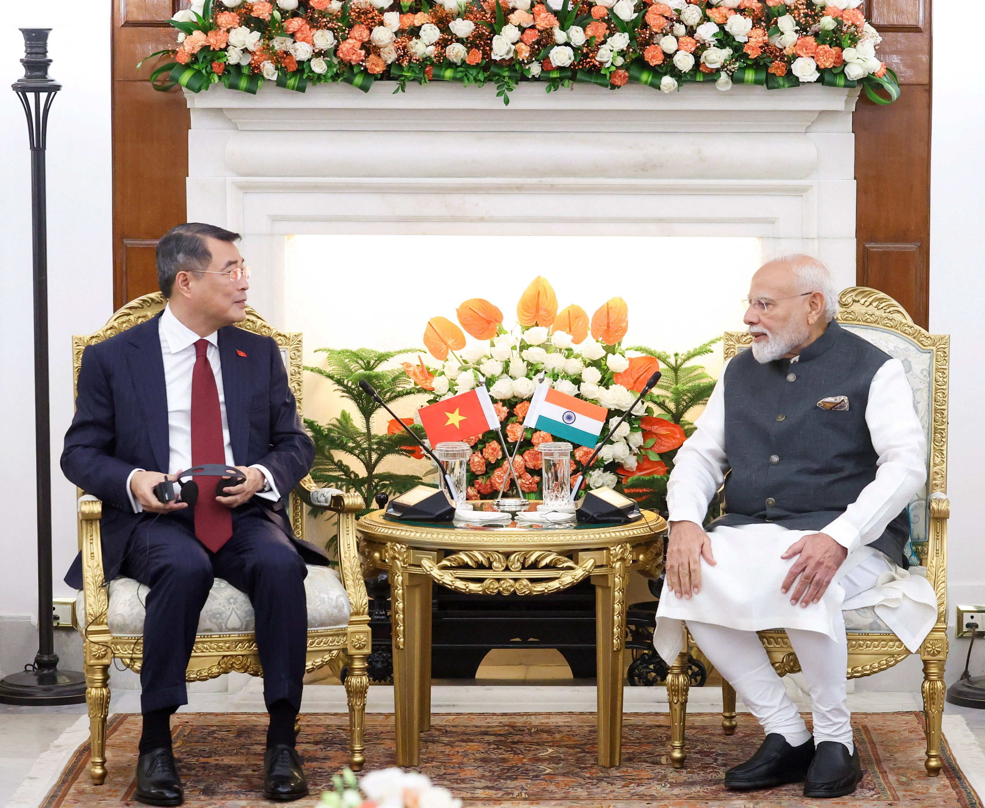 Indian Prime Minister Narendra Modi and Vietnamese Prime Minister Le Minh Hung in New Delhi during the Brics summit on Saturday. Photo: Handout via Reuters