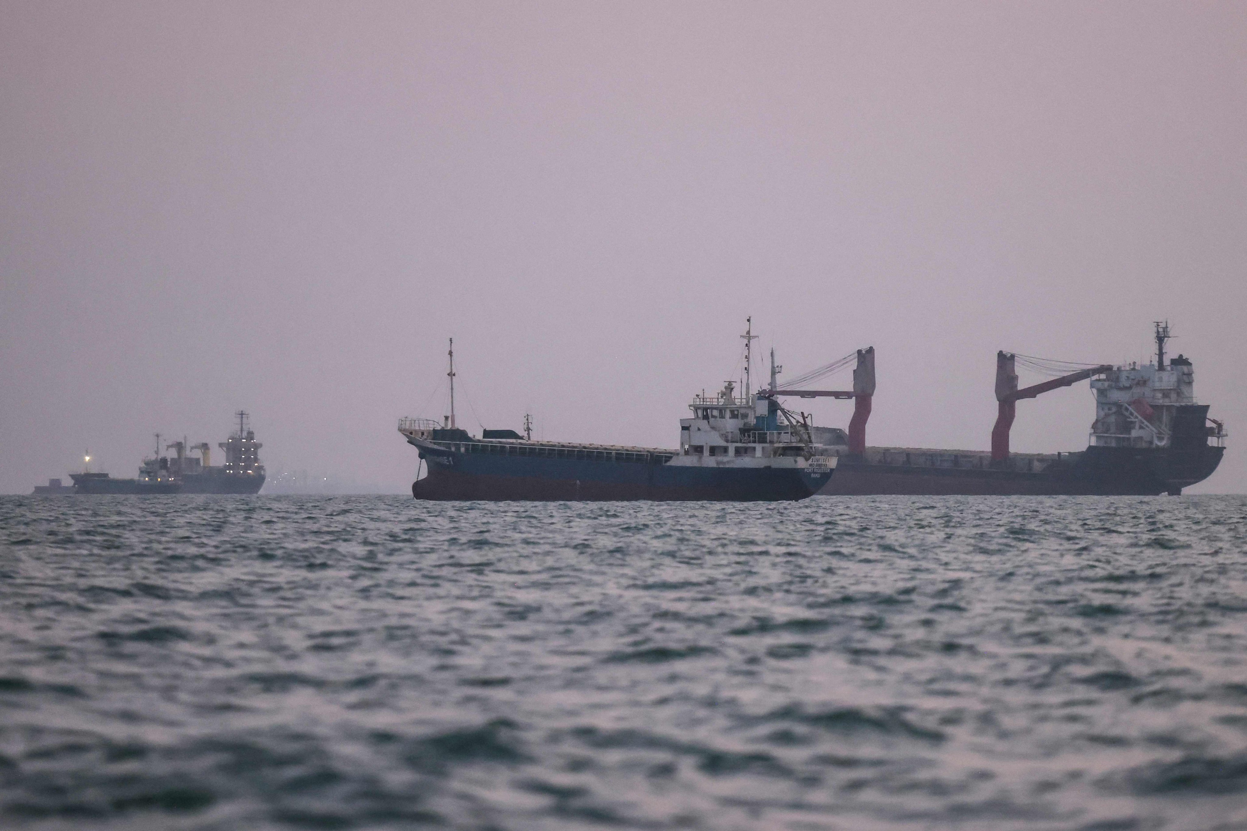 Vessels transit the Strait of Hormuz off the coast of the port city of Bandar Abbas in southern Iran on September 5. Photo: AFP