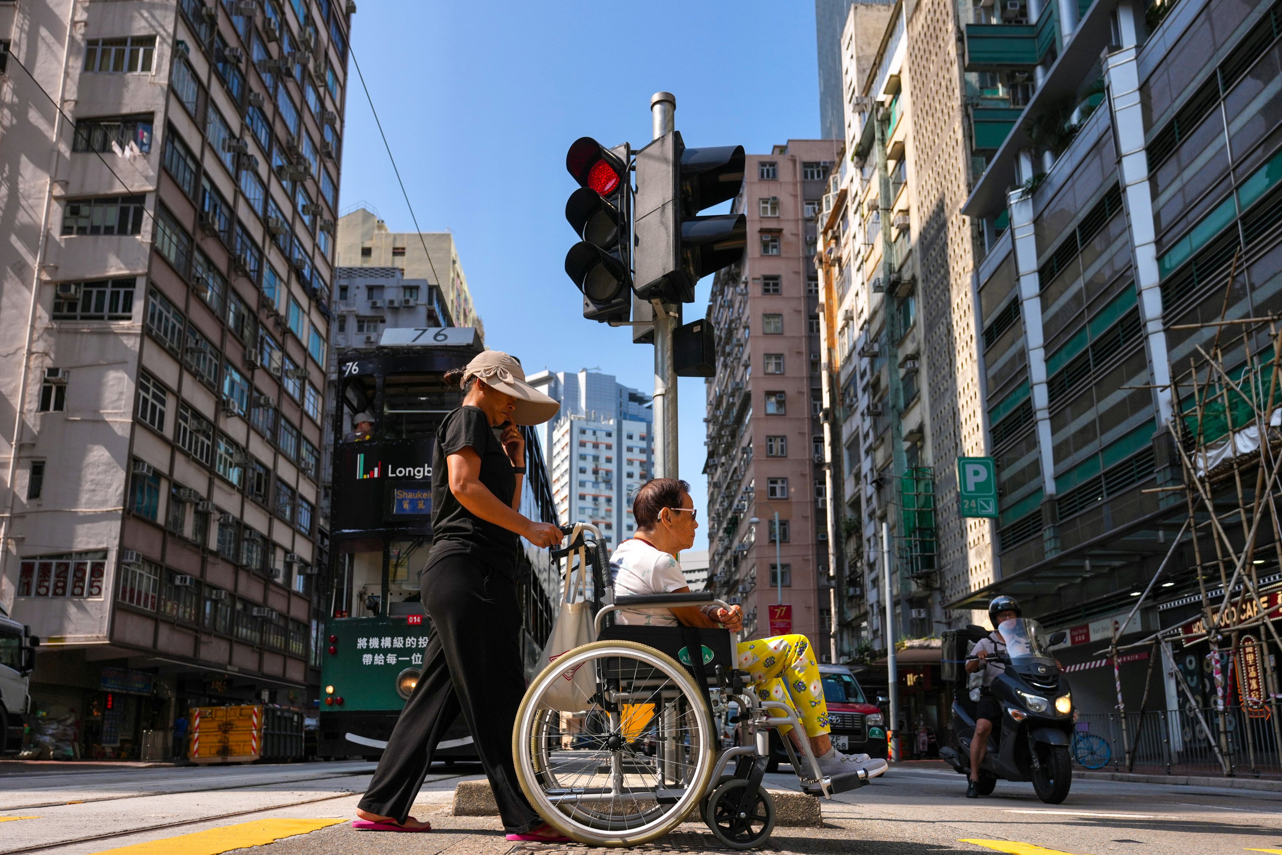 The number of people aged 65 and older is projected to increase from about 1.8 million in 2025 to 2.74 million by 2046, at which point more than one in three residents will be elderly. Photo: Karma Lo