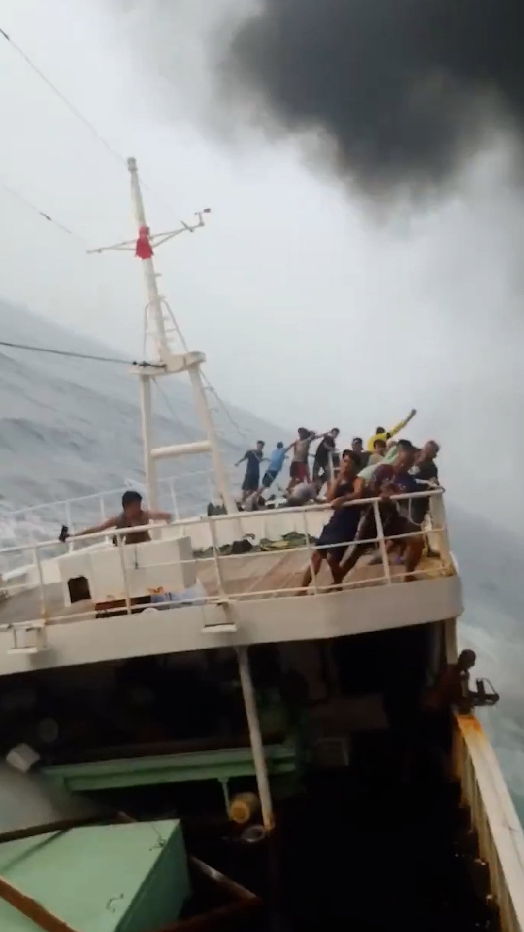 Cargo ship collides with Chinese fishing boat off Singapore on september 17, 2026