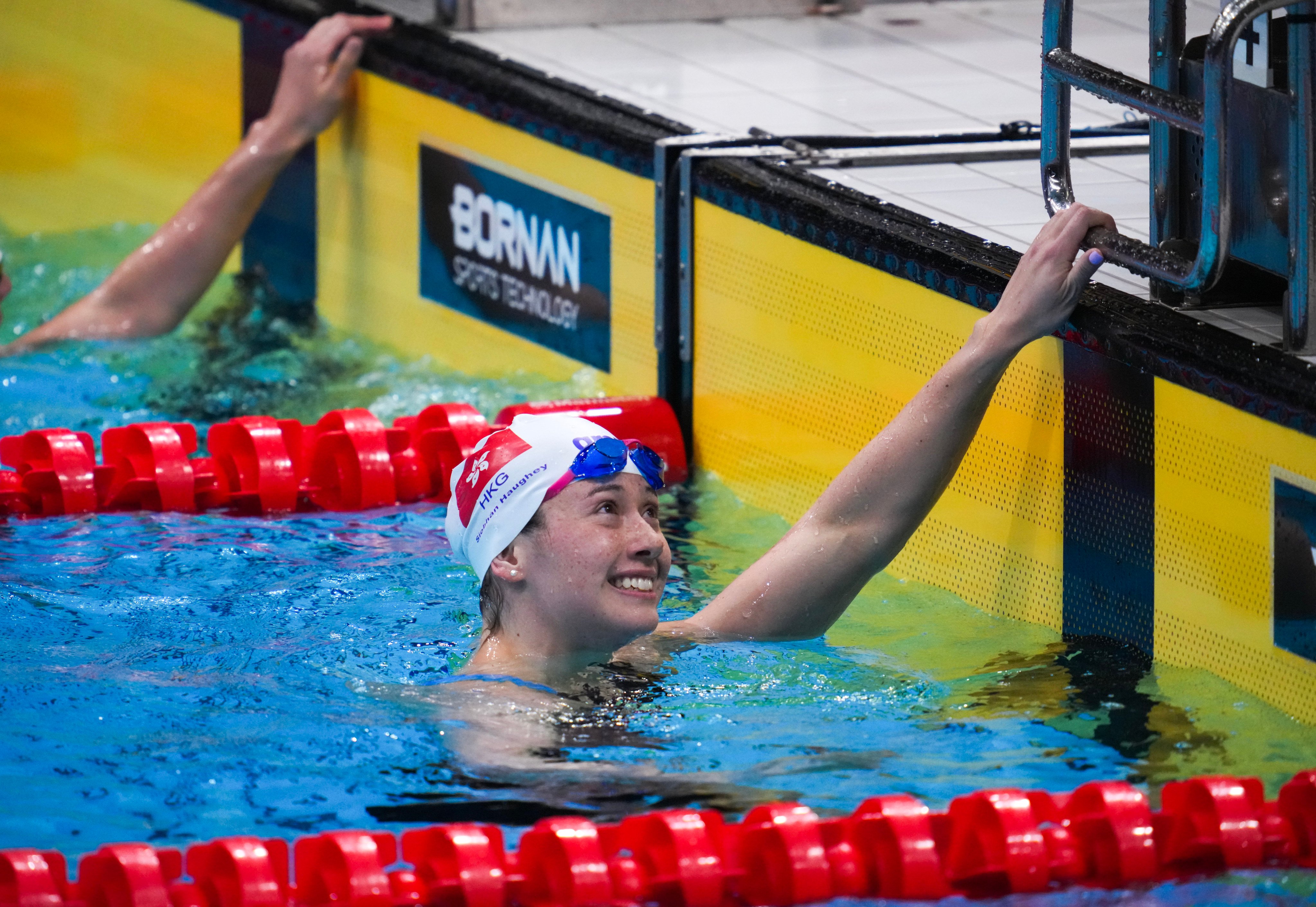 Siobhan Huaghey eased through her women’s 200m freestyle heat at Tokyo Aquatics Centre on Monday. Photo: Robert Ng