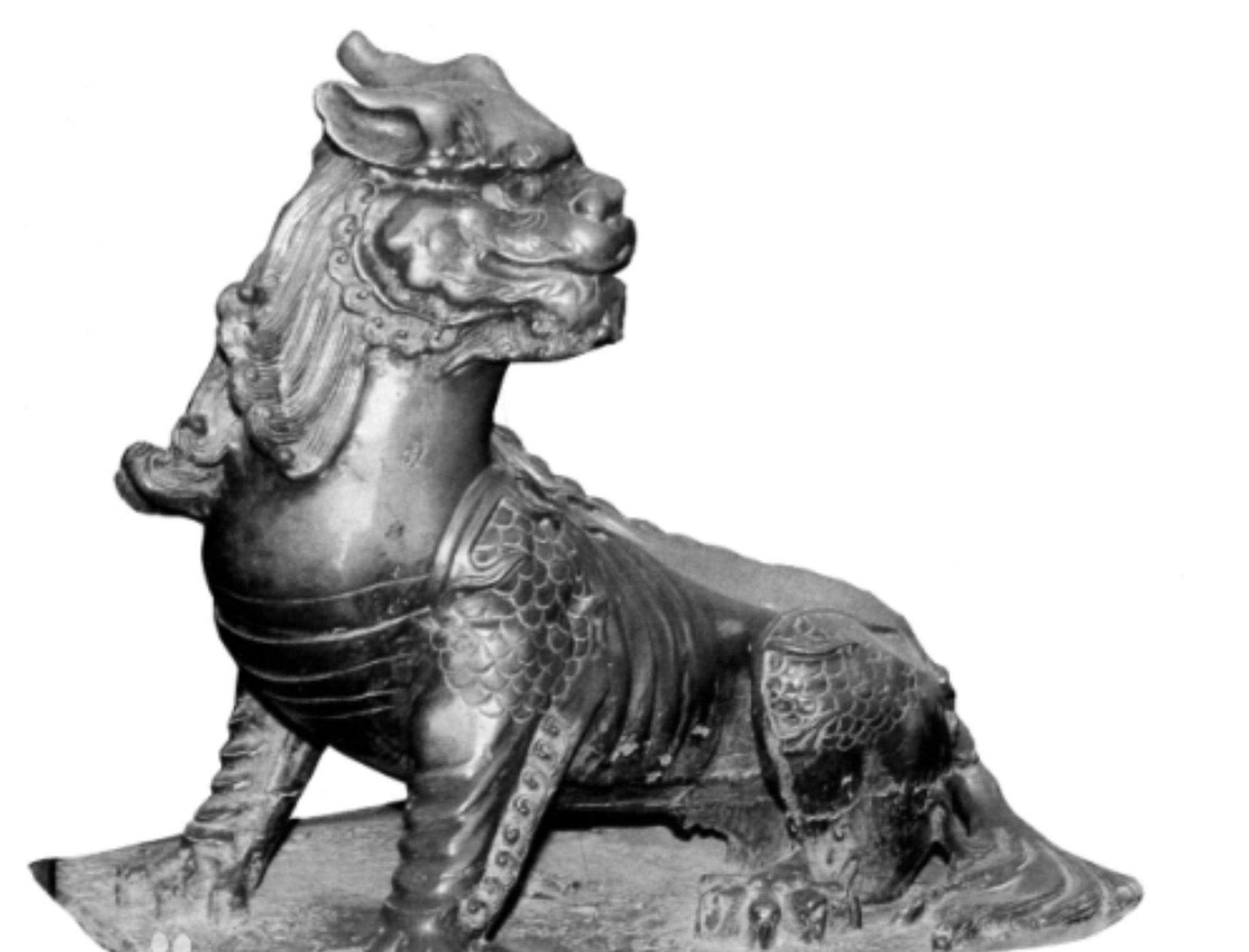 Diting is a spiritual beast from Chinese mythology that crouches beneath the desk of Ksitigarbha, the bodhisattva of the underworld. Photo: Baidu Diting is a spiritual beast from Chinese mythology that crouches beneath the desk of Ksitigarbha, the bodhisattva of the underworld. Photo: Baidu