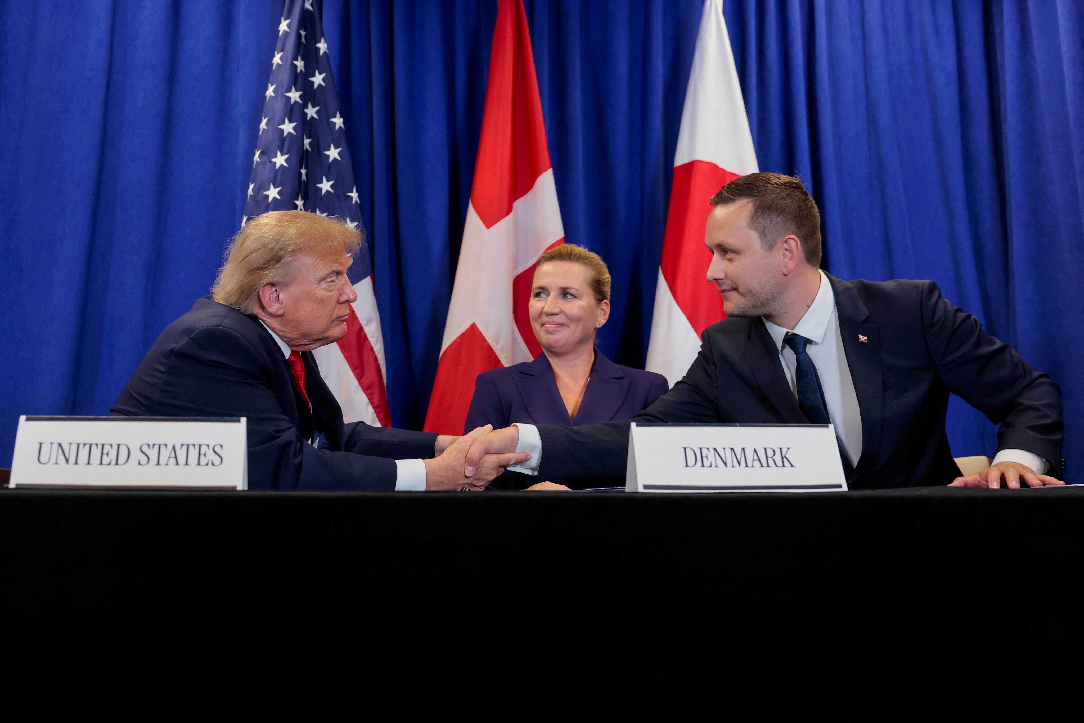 US President Donald Trump shakes hands with Greenland Prime Minister Jens-Frederik Nielsen. Photo: Reuters