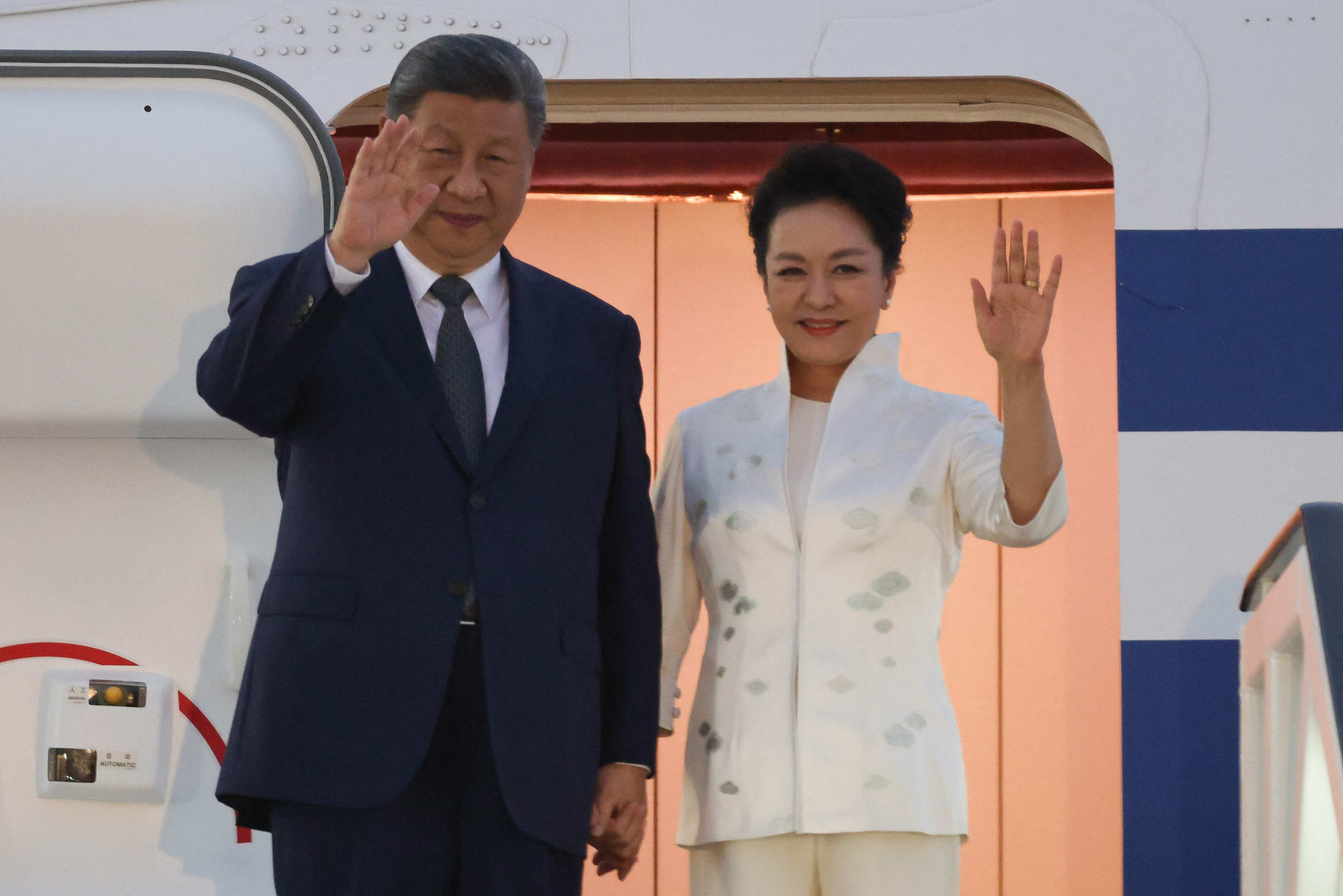 Xi Jinping and Peng Liyuan arrive in Cairo on September 1. Peng has regularly accompanied Xi on overseas trips since he took office in 2013. Photo: AFP