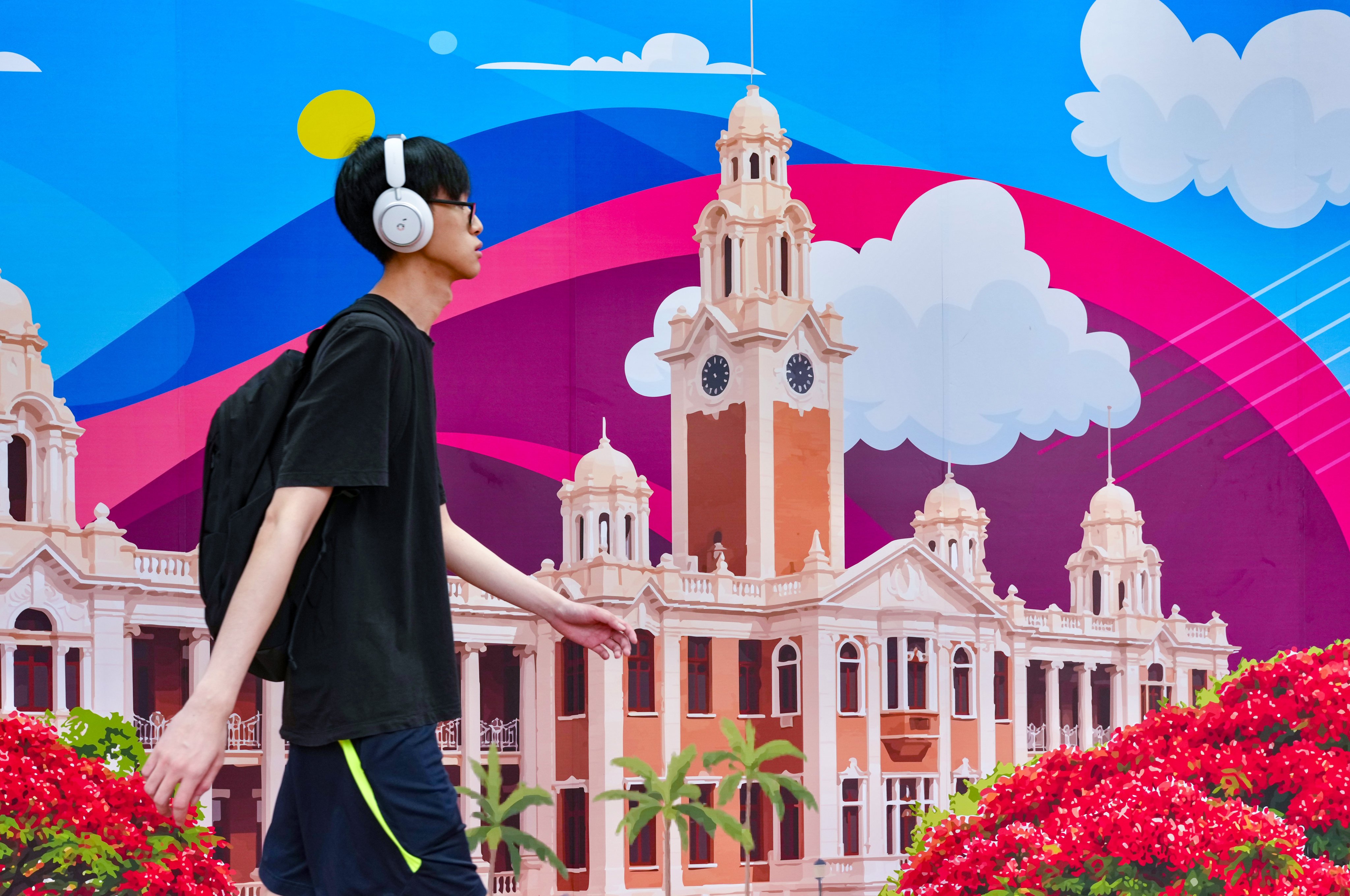 The University of Hong Kong has once again ranked 33rd in the global top 100. Photo: Karma Lo