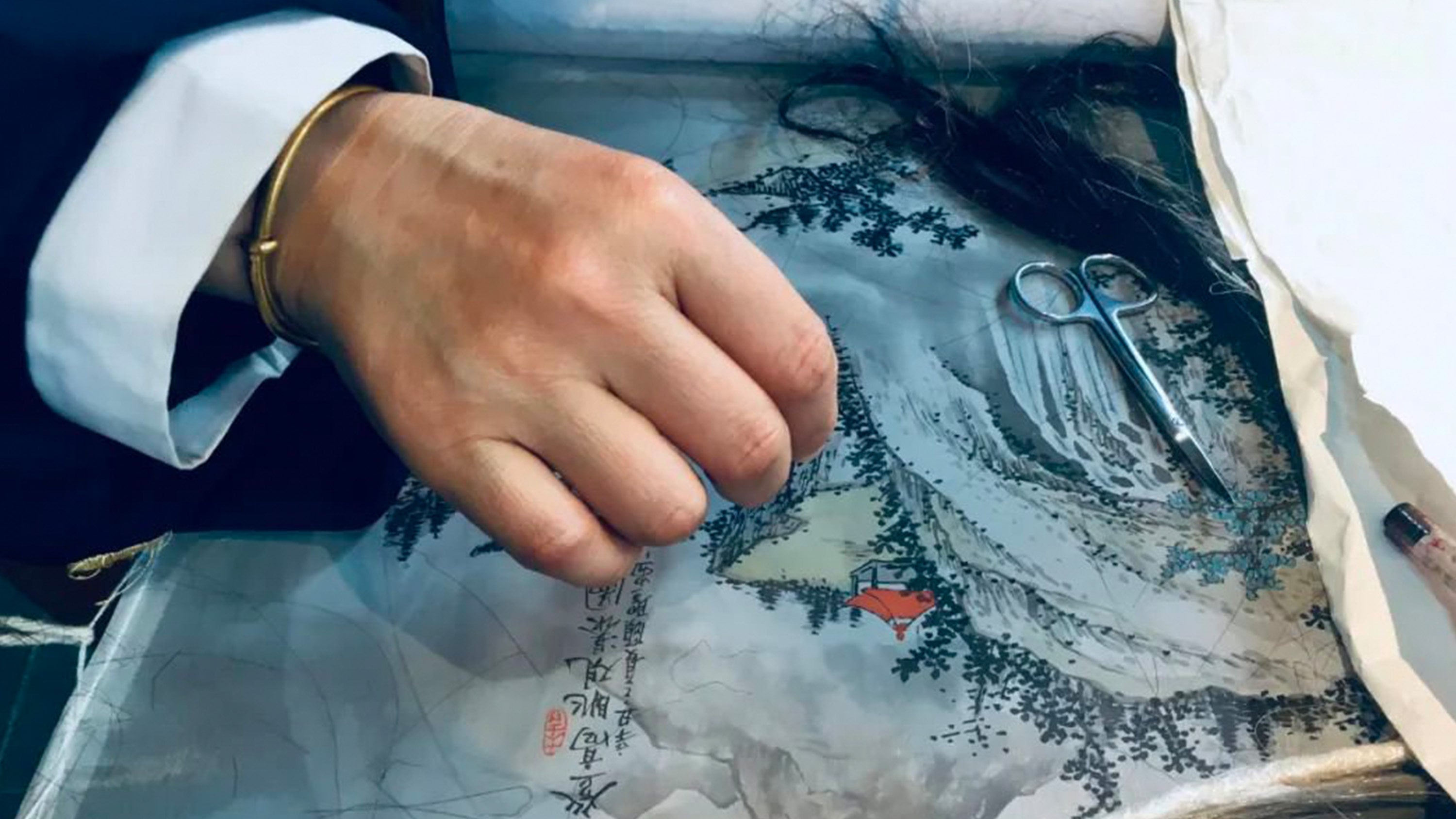 Hair embroidery is a traditional Chinese art form that uses human hair rather than silk thread to create extraordinarily detailed landscapes, calligraphy, and portraits. Photo: ifeng