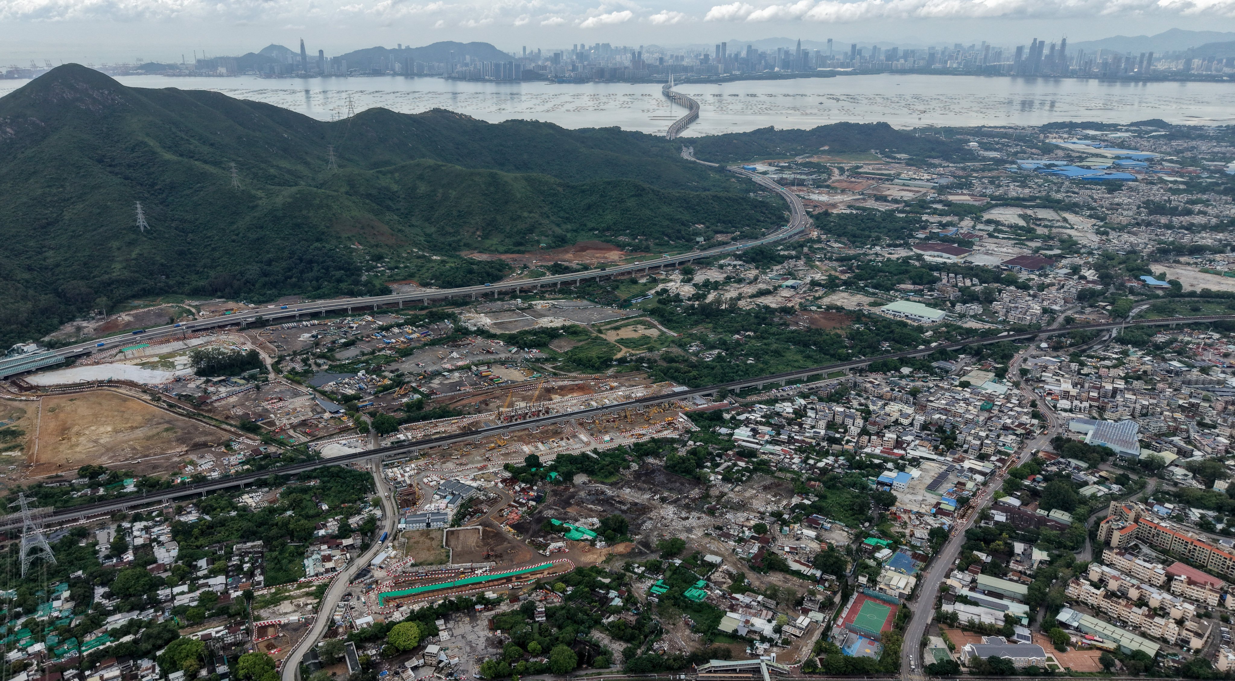 The Development Bureau announced on August 24 that the pilot area project under large-scale land disposal located in Hung Shui Kiu/Ha Tsuen New Development Area in the Northern Metropolis had the tender assessment completed. Photo: Dickson Lee