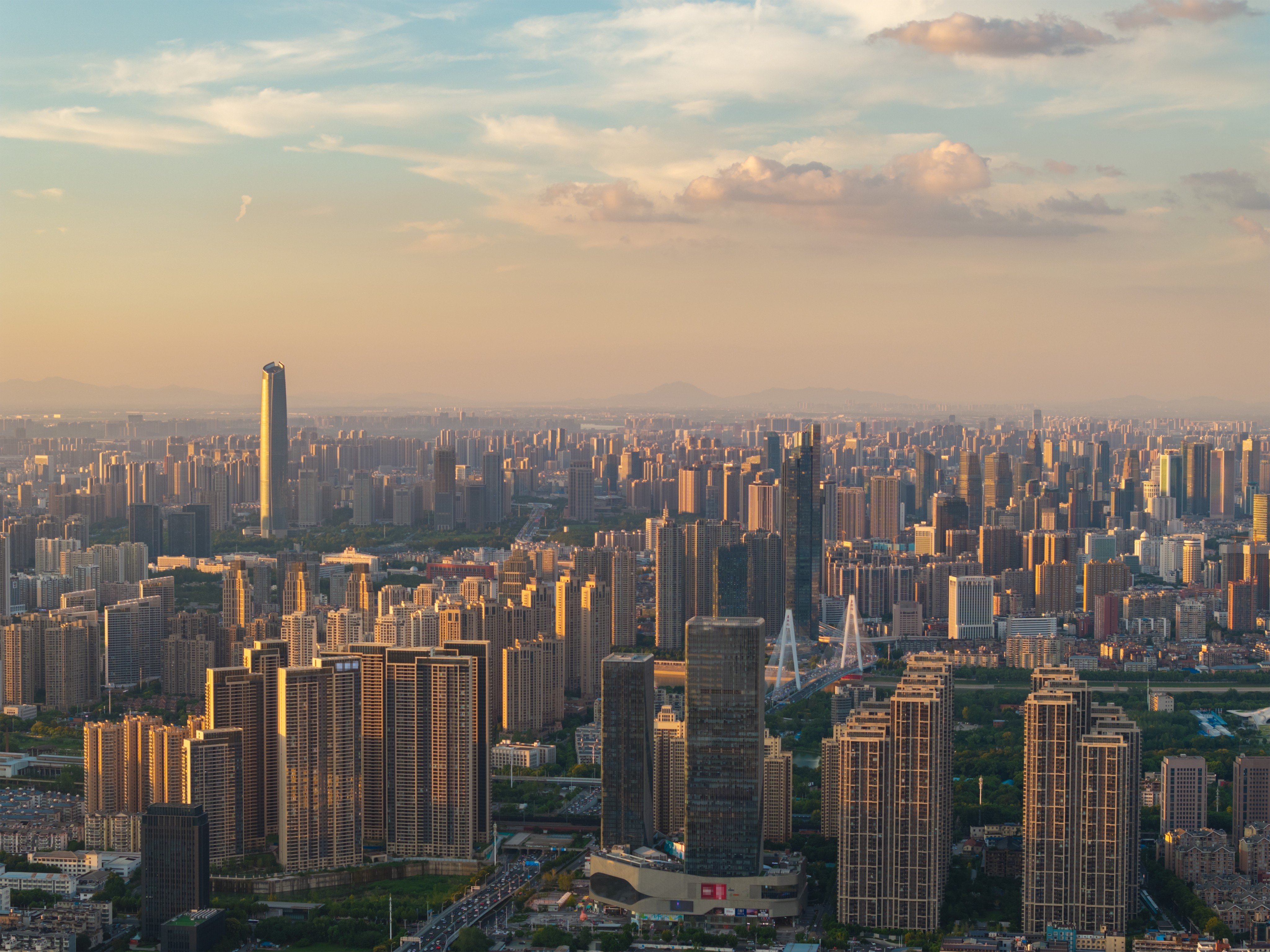 Wuhan is the fourth major economic hub – after Beijing, Shanghai and Guangzhou – to encourage a broader transition towards completed-home sales. Photo: Shutterstock