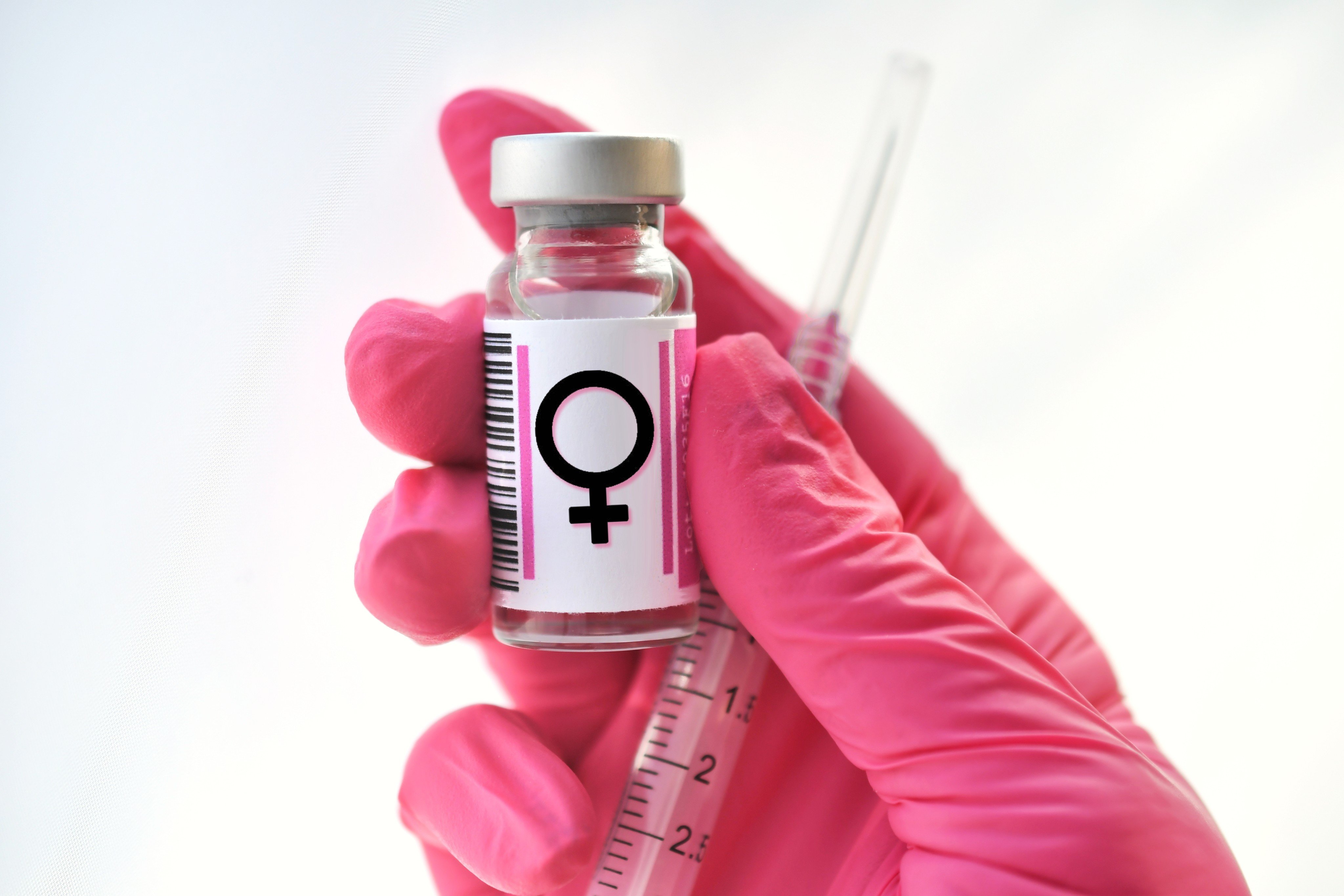 Recent research suggests hormone replacement therapy (HRT) can help reduce the risk of dementia. Photo: Shutterstock