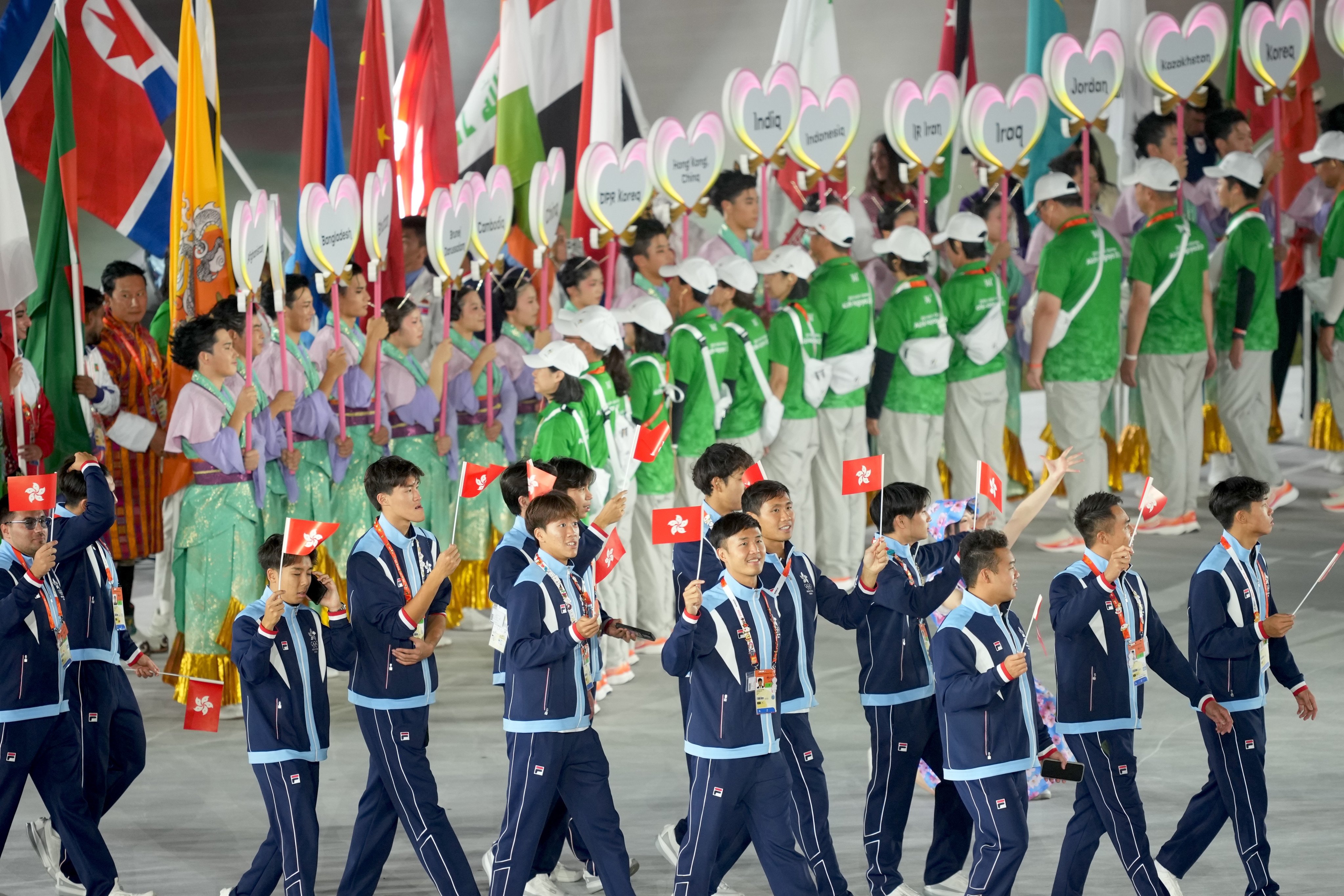 Hong Kong’s delegation and athletes at the closing ceremony of Asian Games at the Paloma Mizuho Stadium in Nagoya on October 4. Photo: Sam Tsang