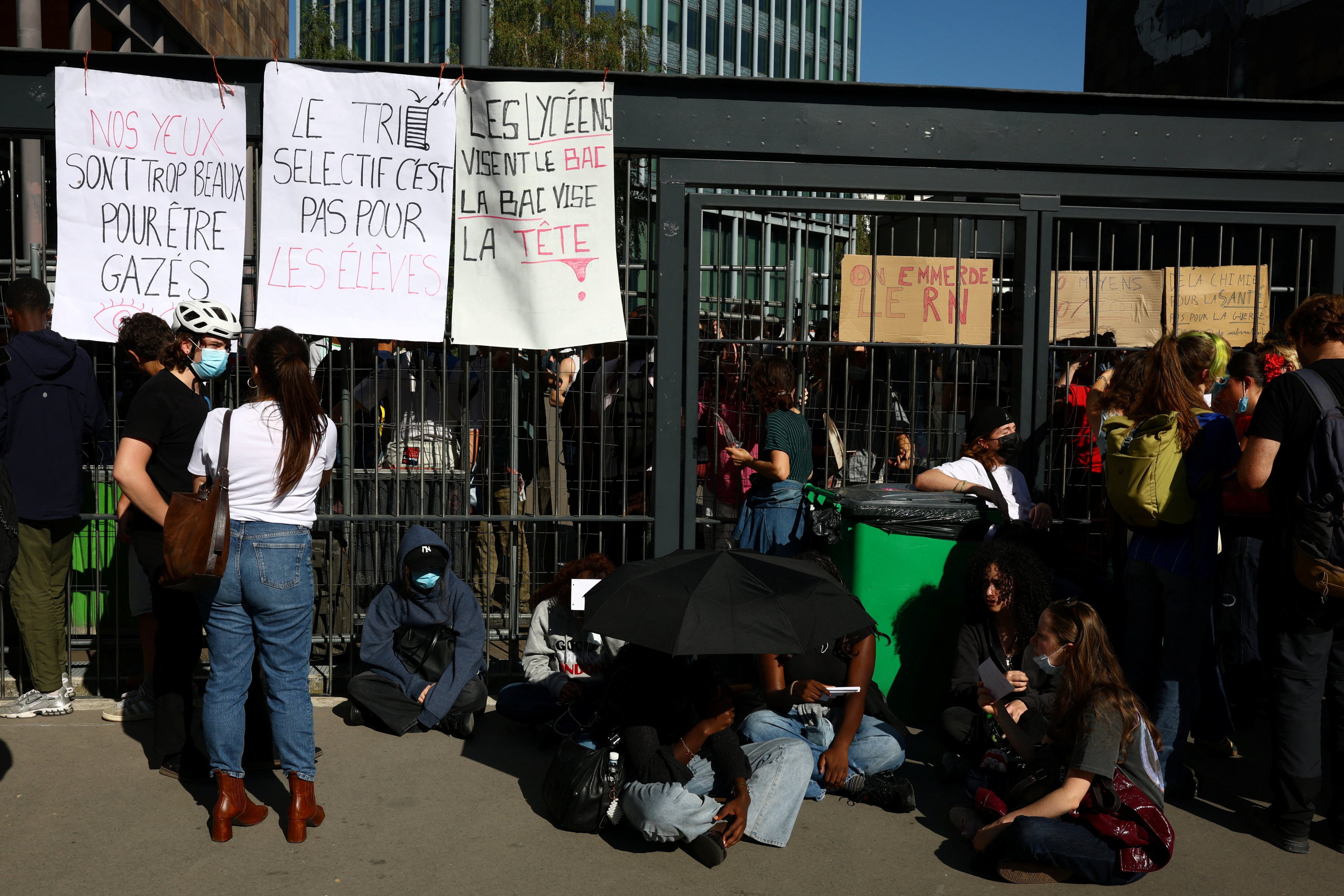 Students block the entrance of the Jussieu university in Paris, France, as part of nationwide protests involving high school students against overcrowded classrooms, teacher shortages and dilapidated school buildings. Photo: Reuters