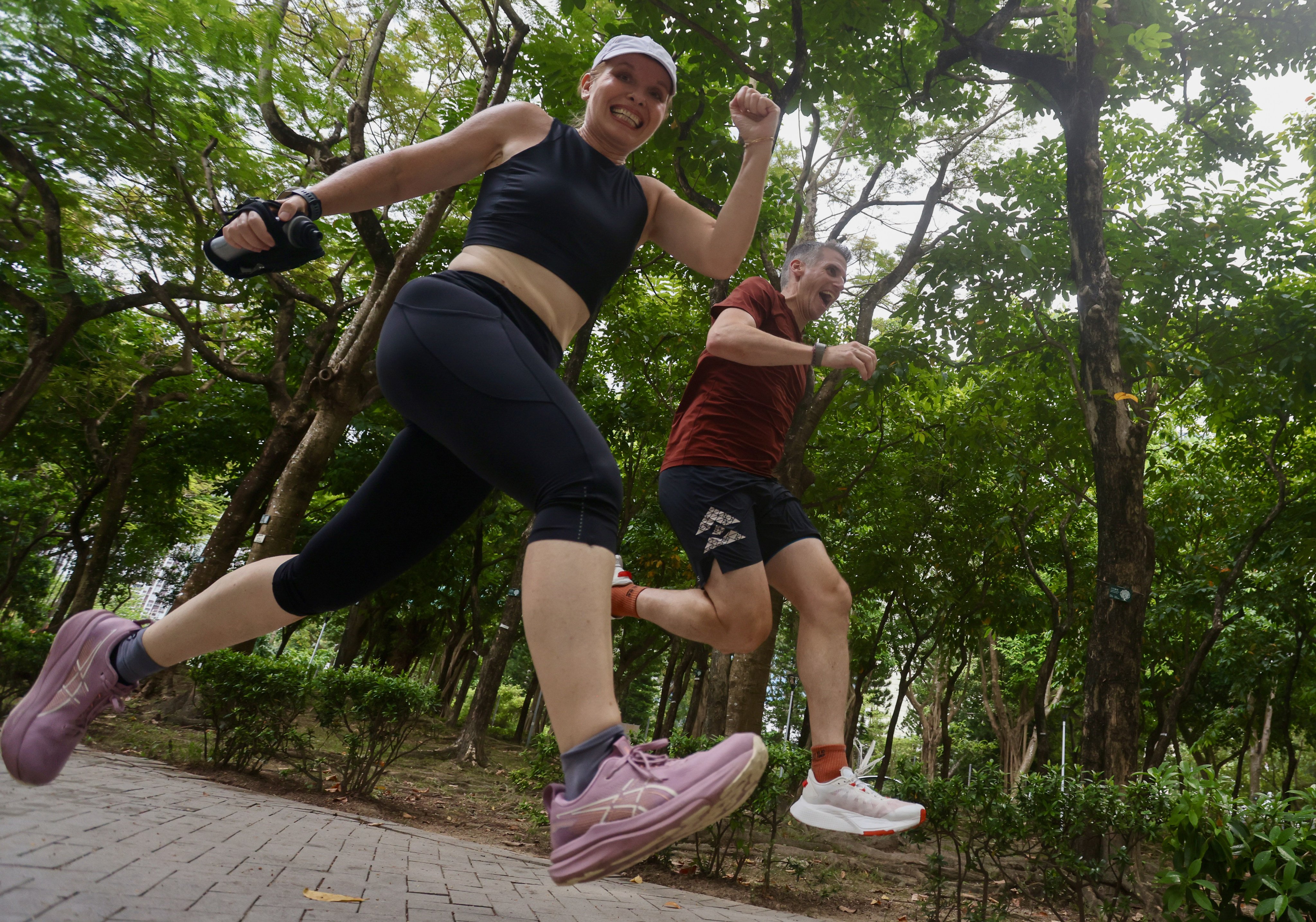Nixon and Froidevaux running in Quarry Bay. Photo: Jonathan Wong