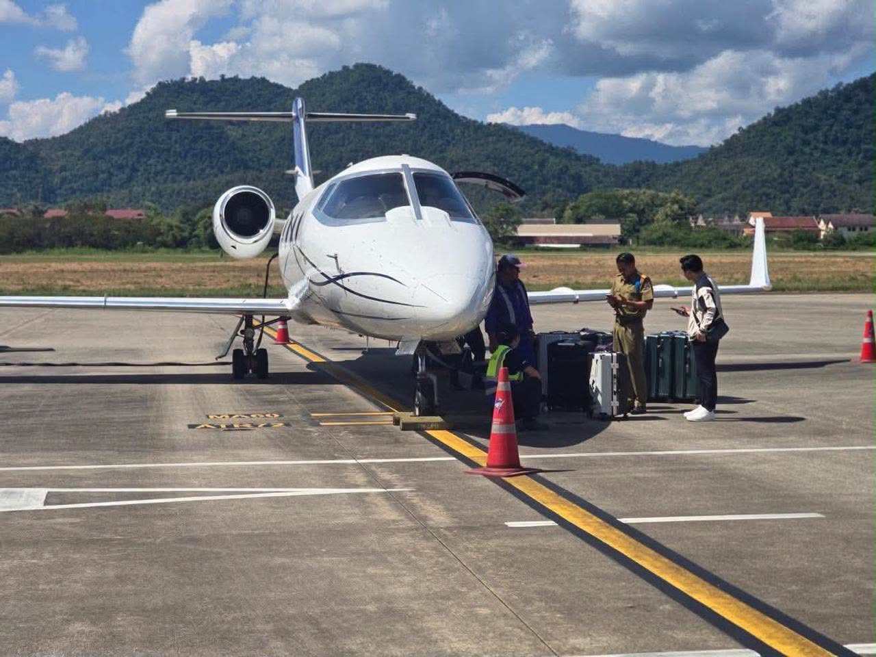 Police seized 521kg of methamphetamine from a private jet at Luang Prabang International Airport in Laos last week. Photo: Facebook/KhuamsaNgopDaily