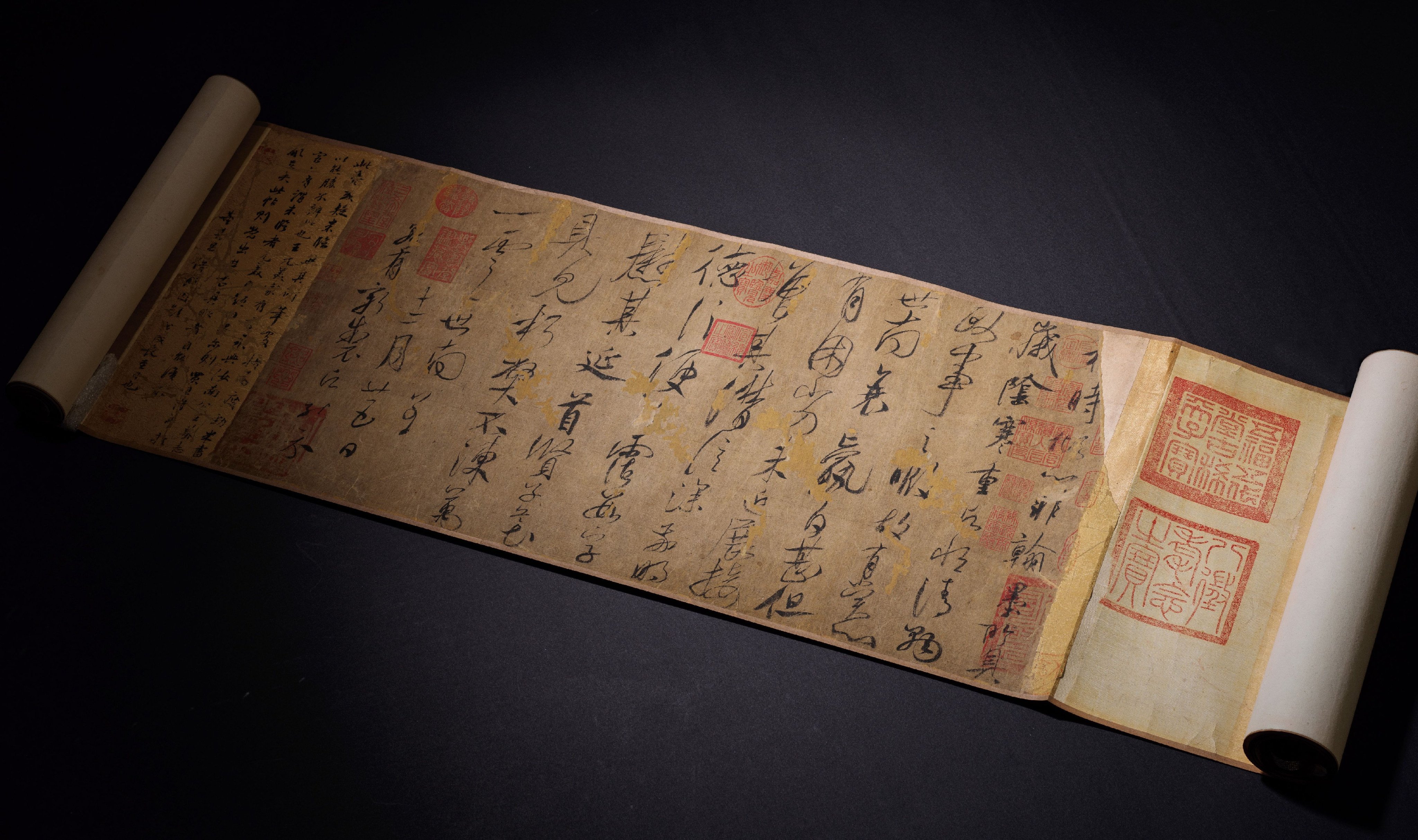 The work called Jishi Tie, by early Tang dynasty calligrapher Yu Shinan, goes under the hammer at China Guardian Hong Kong’s autumn auction on Wednesday. Photo: Handout