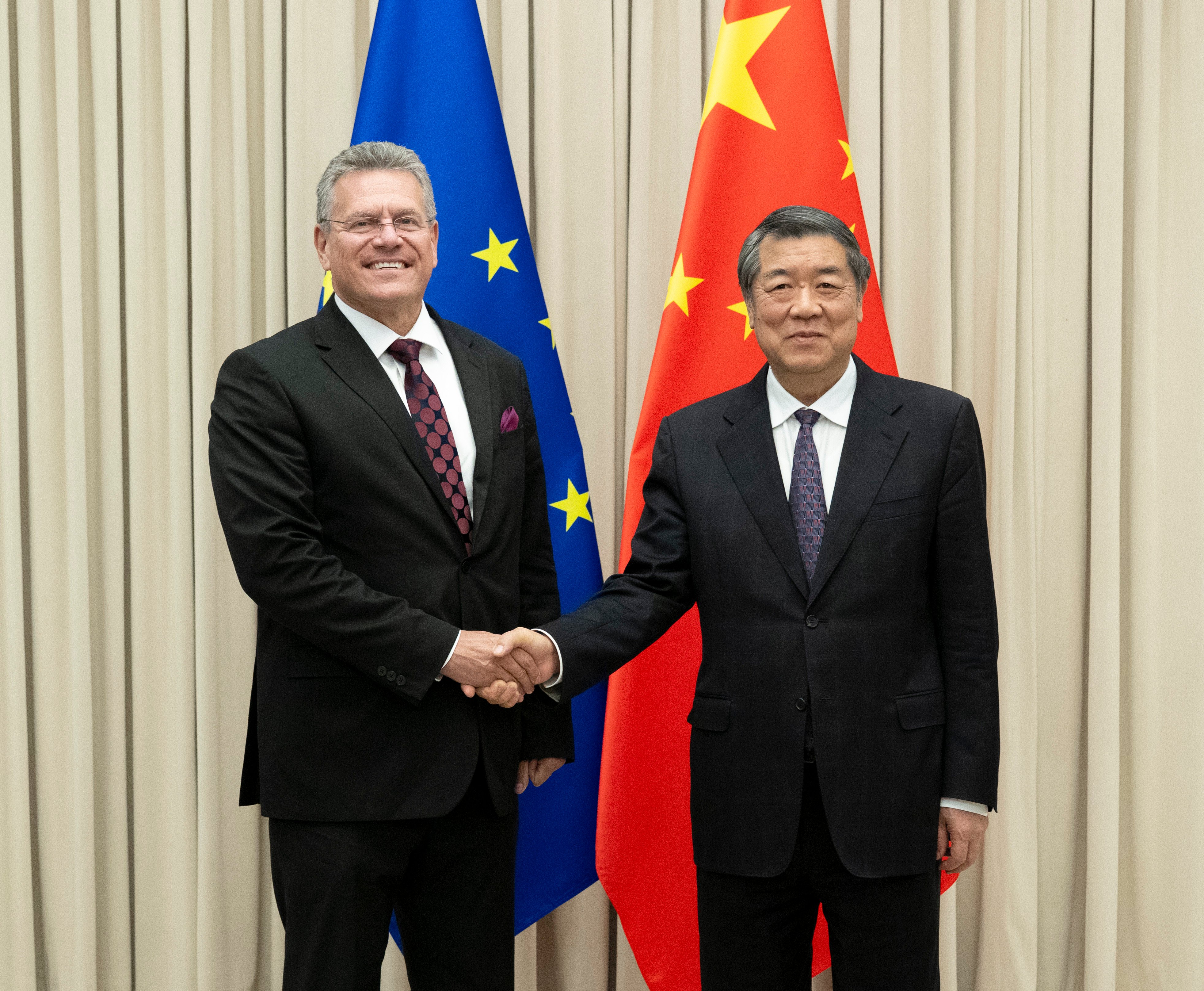 Chinese Vice Premier He Lifeng (right) meets with European Commissioner for Trade and Economic Security Maros Sefcovic in Beijing on Friday. Photo: Xinhua