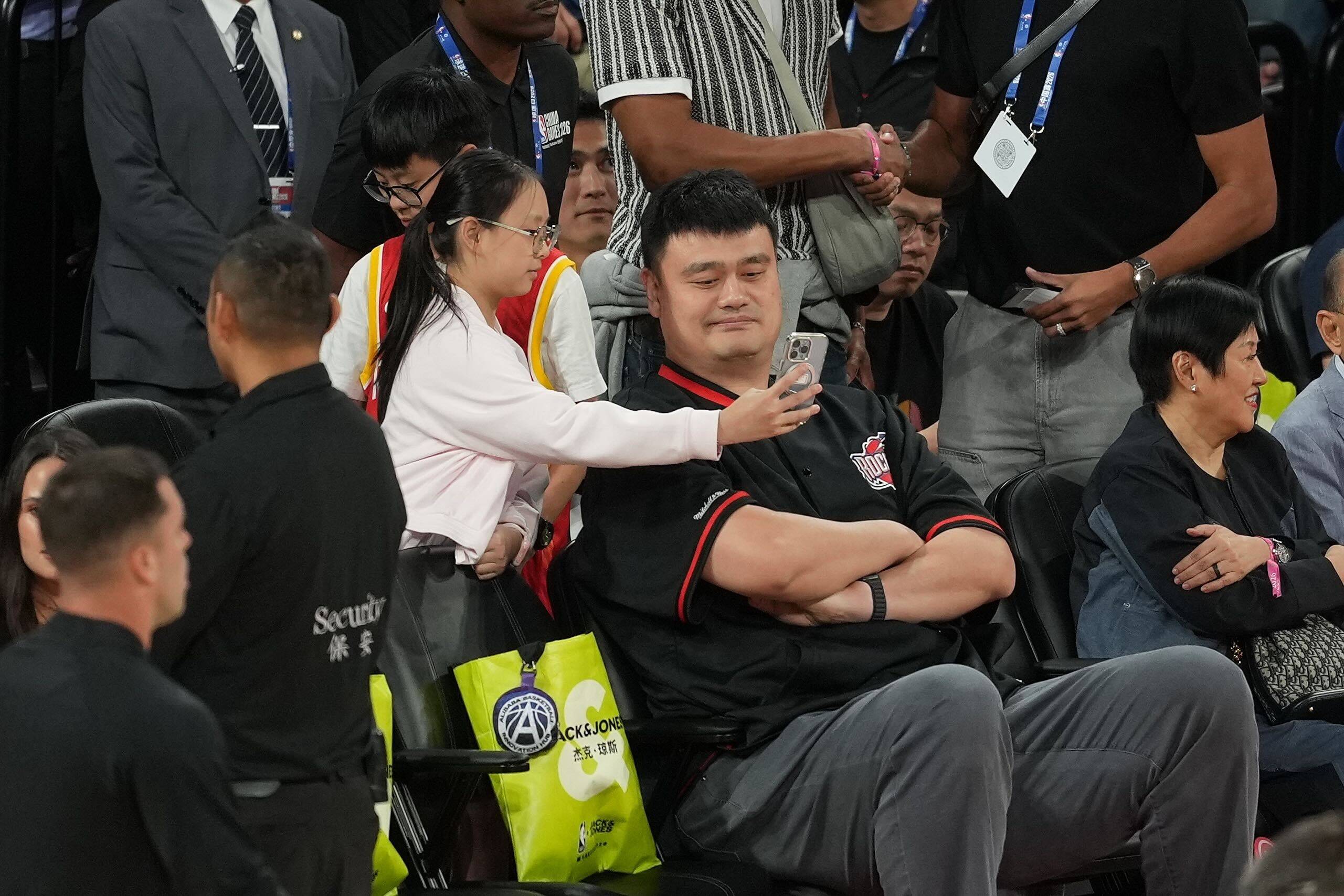 Chinese NBA legend Yao Ming was spotted in the crowd at The Venetian Arena. Photo: Elson Li