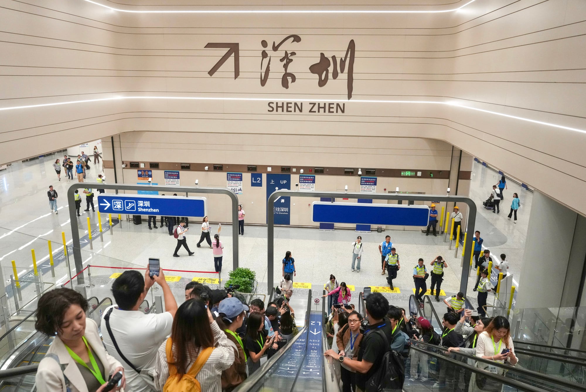 Travellers head down to level two for public transport. Photo: Karma Lo Travellers head down to level two for public transport. Photo: Karma Lo