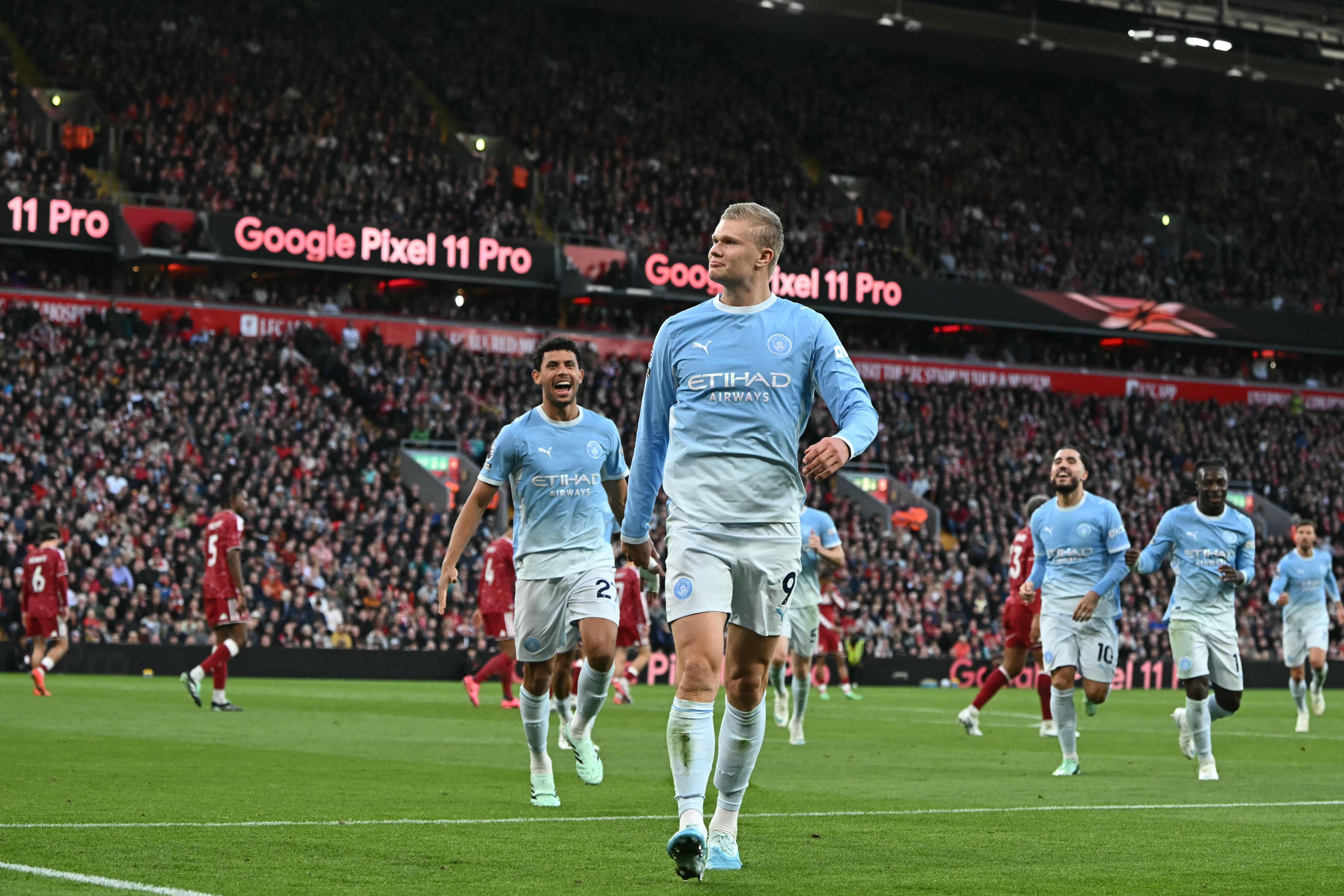 Manchester City players celebrate after Erling Haaland scores against Liverpool in the Premier League. Photo: AFP