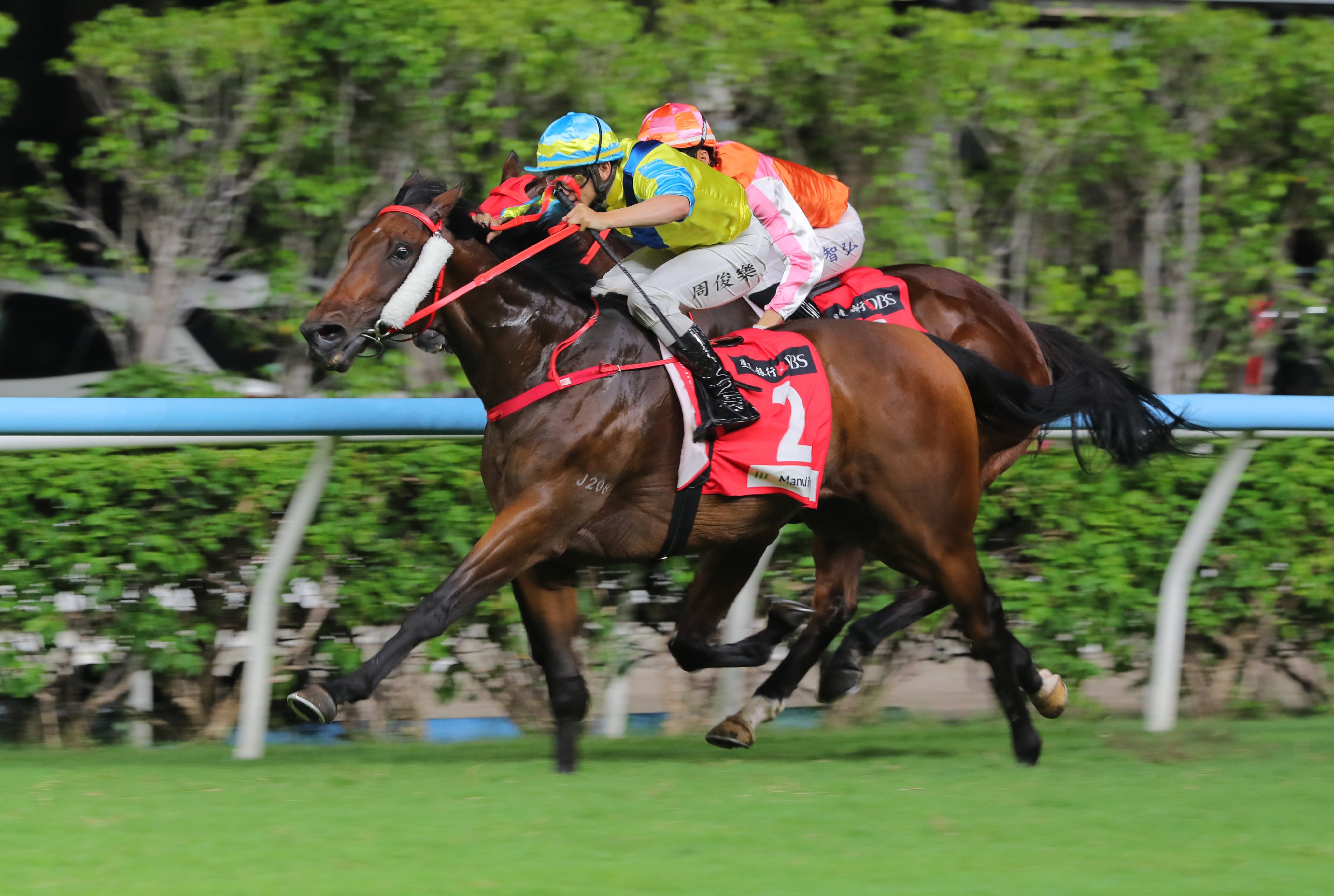 Massive Sovereign gets on top at Happy Valley. Photos: Kenneth Chan