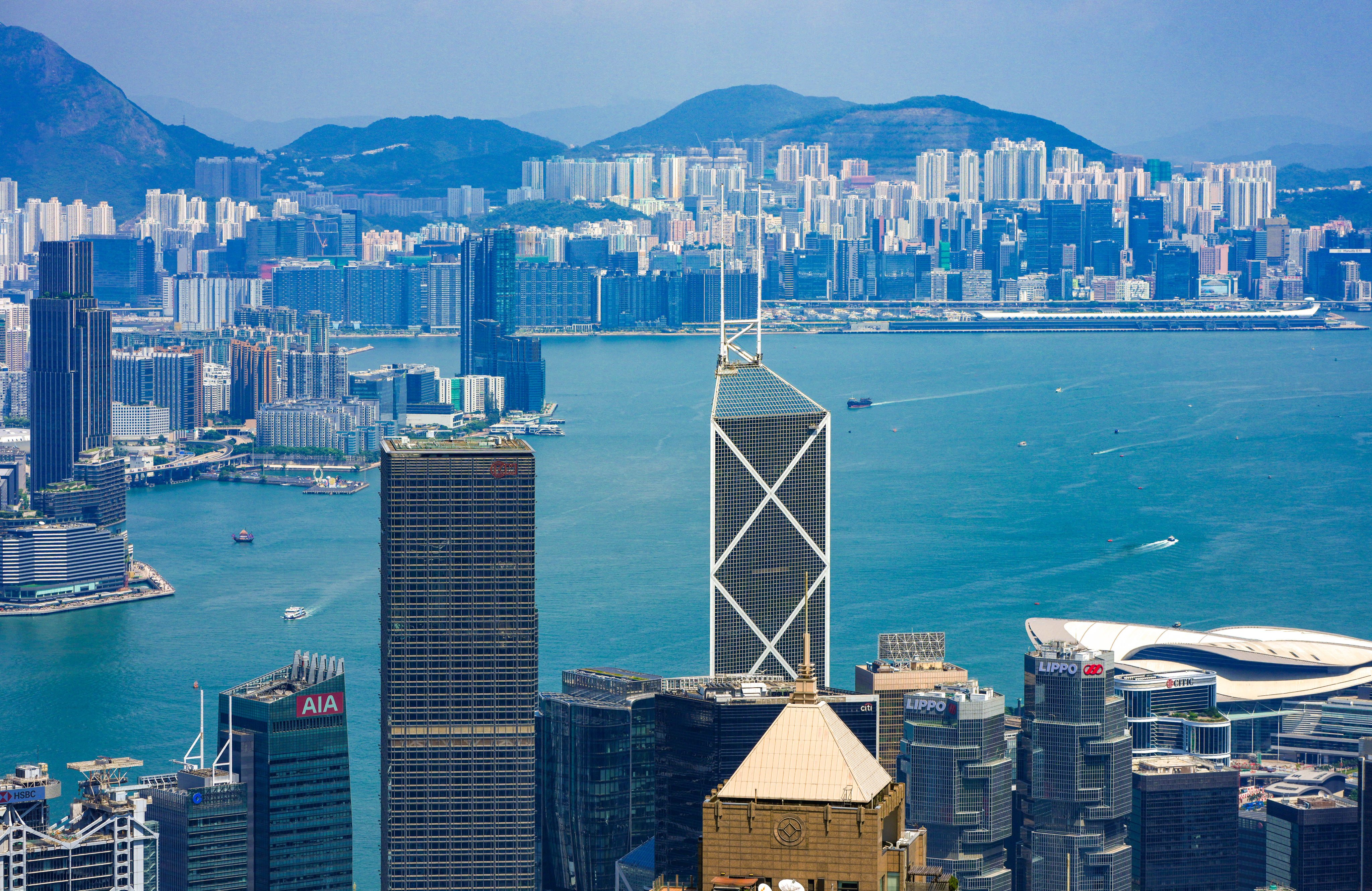 A view of Hong Kong’s dense urban skyline, captured from The Peak. Photo: Dickson Lee