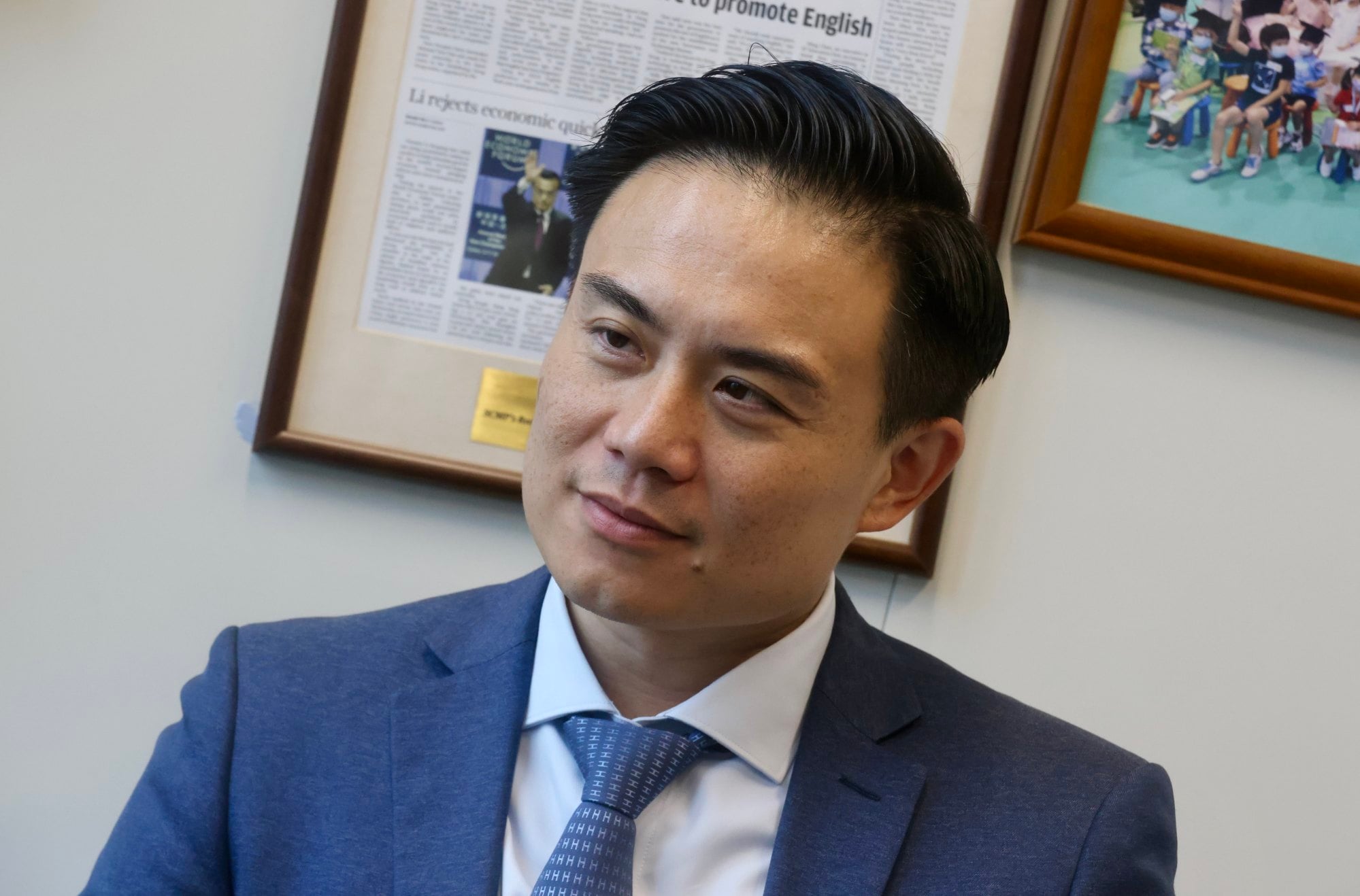 Roundtable lawmaker Mark has also urged authorities to set clear criteria for assessing media applications. Photo: Jonathan Wong