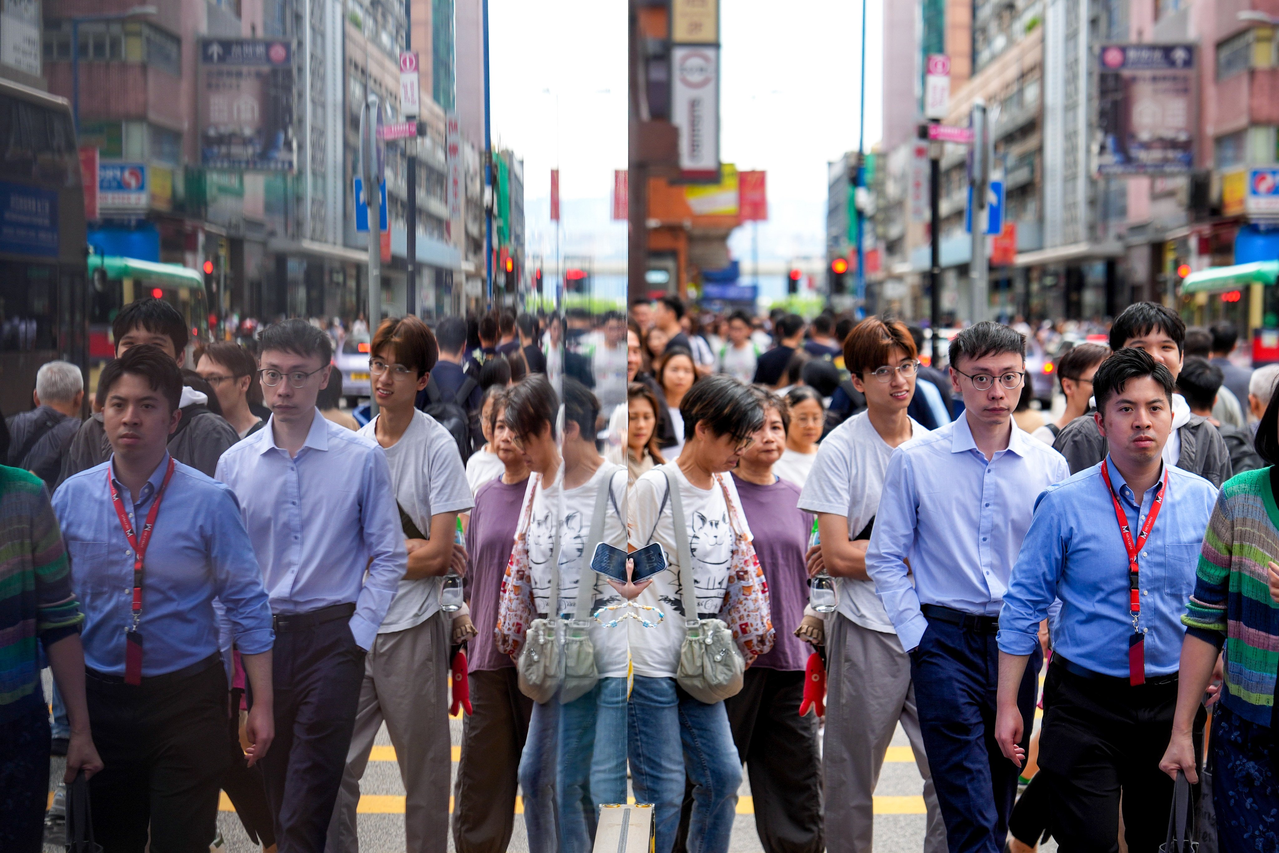 The Baptist University survey found the disparity between the starting salaries of bachelor’s degree and sub-degree graduates narrowed by 17 per cent this year compared with 2025. Photo: Elson Li