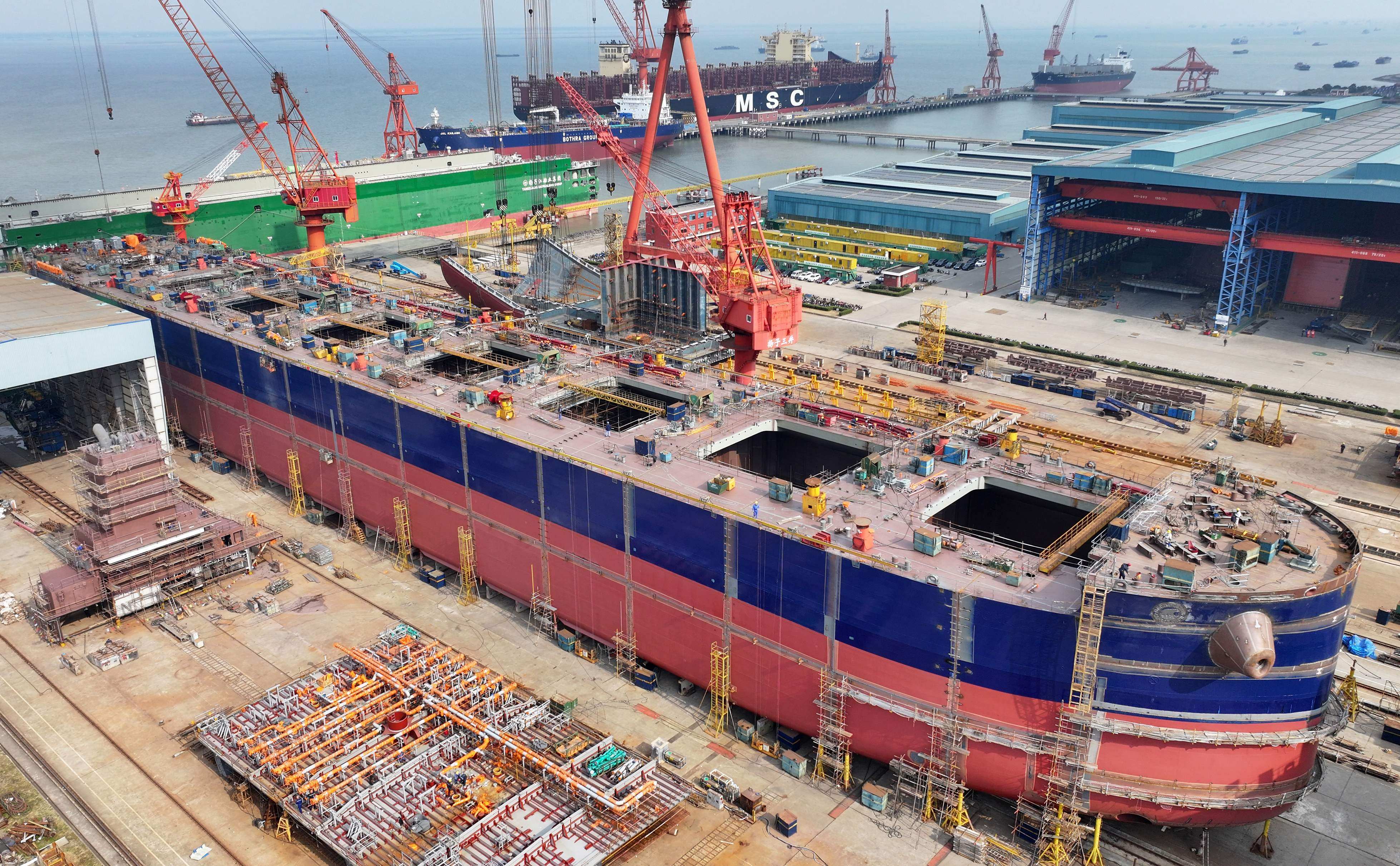 Ships under construction at the port in Taicang, in China’s eastern Jiangsu province, on February 19, 2025. Photo: AFP