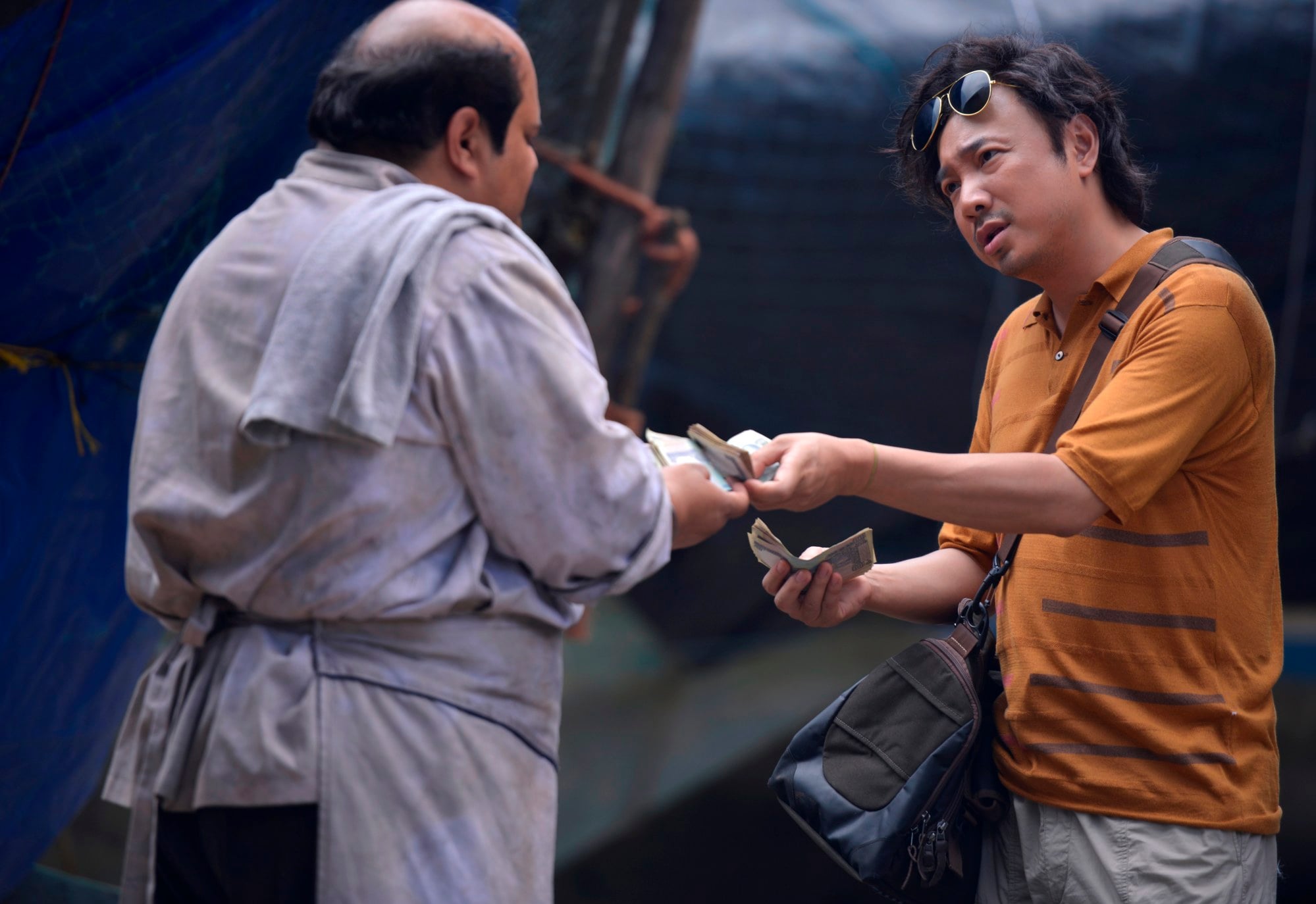 A scene from “Dying to Survive” depicting the protagonist sourcing generic cancer medications from an Indian pharmaceutical manufacturer. Photo: Dirty Monkey Films Group/Tiffany Li A scene from “Dying to Survive” depicting the protagonist sourcing generic cancer medications from an Indian pharmaceutical manufacturer. Photo: Dirty Monkey Films Group/Tiffany Li