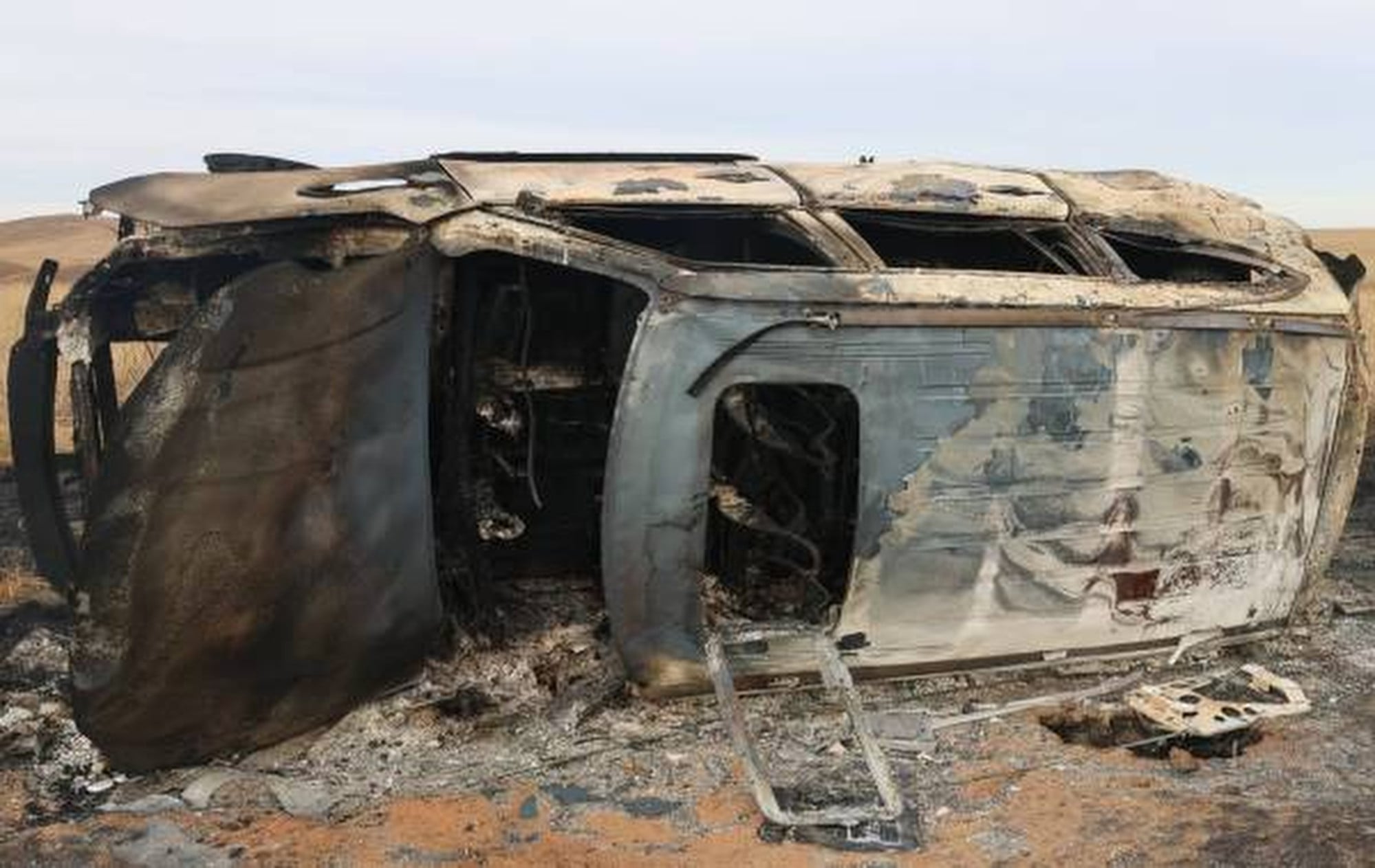 The grassland blaze is said to have started after a MobiCom vehicle caught fire. Photo: ikon.mn The grassland blaze is said to have started after a MobiCom vehicle caught fire. Photo: ikon.mn