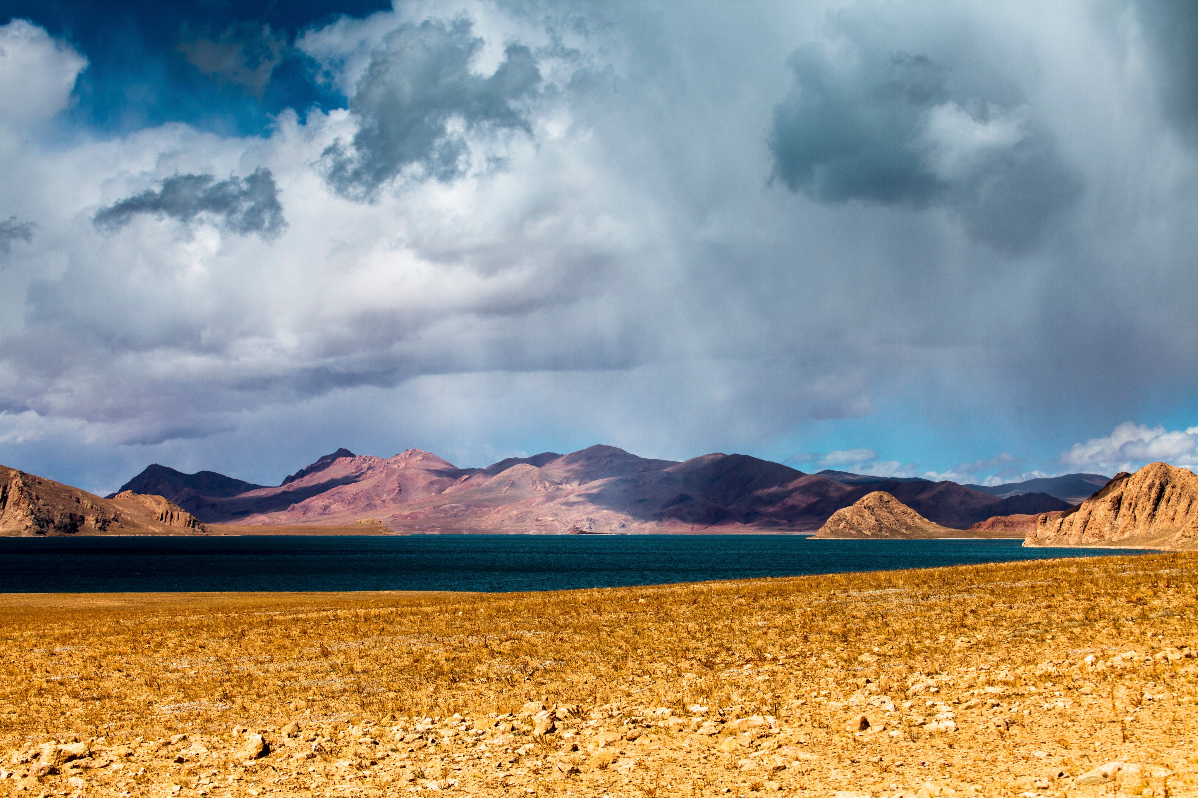 Mountains are seen in Nagqu county of China’s Tibet autonomous region. The epicentre of the quake was about 190km from Nagqu. Photo: Shutterstock