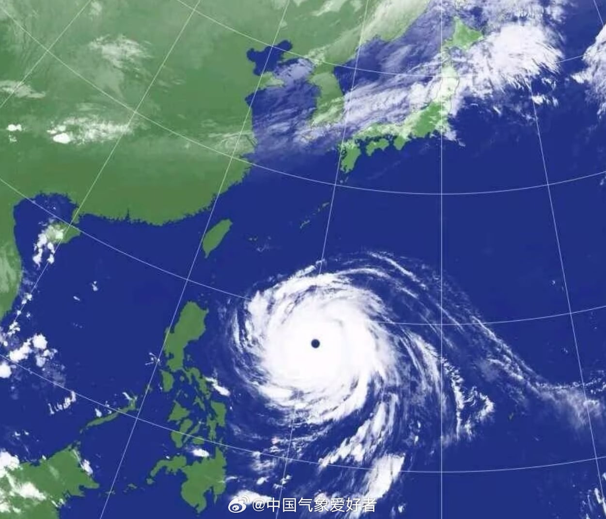 Super Typhoon Champi is approaching waters to the east of Taiwan. Photo: Weibo/中国气象爱好者