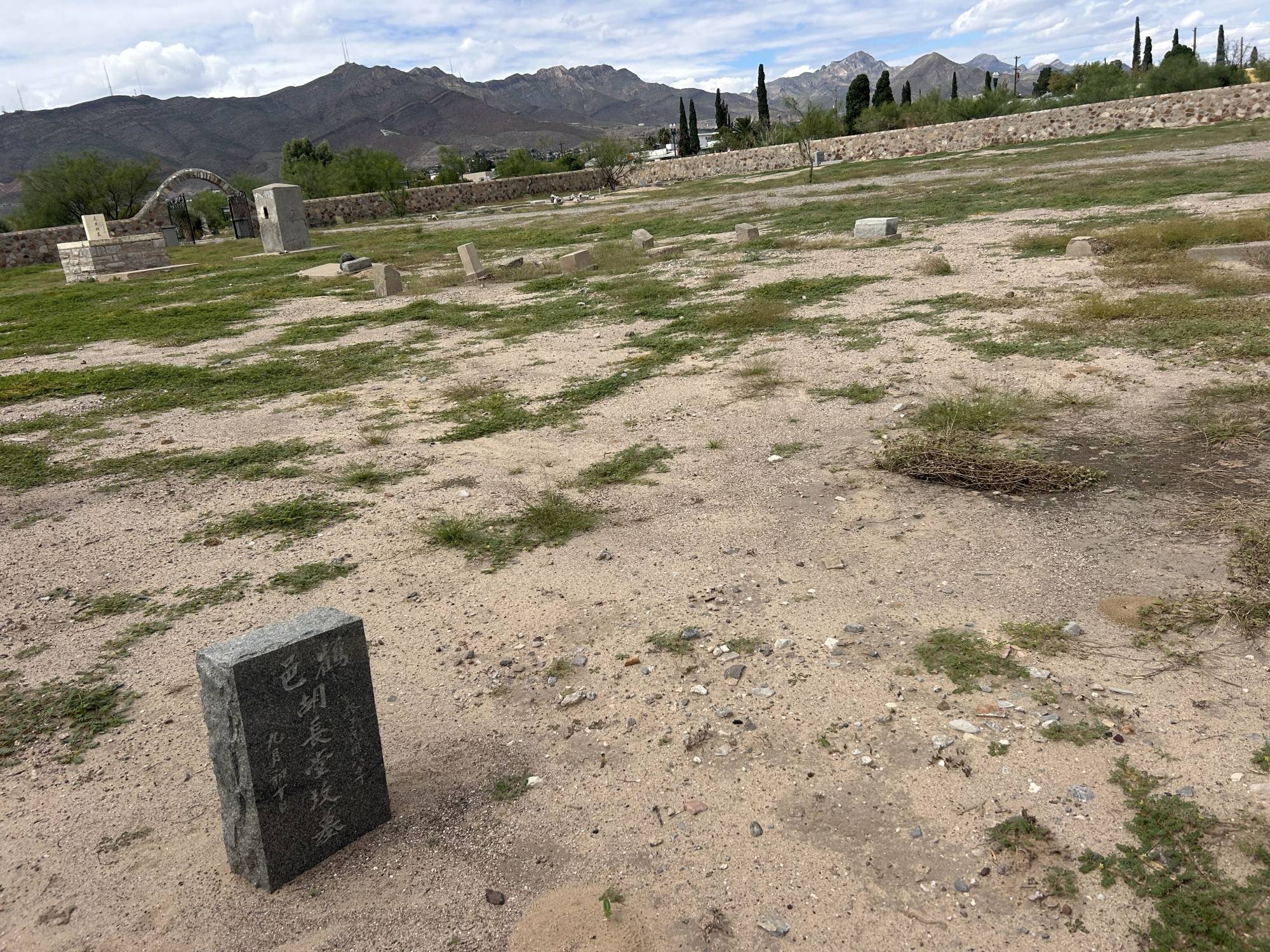 Many graves have lost their markers at the Chinese burial ground in Concordia Cemetery in El Paso, Texas. Photo: Lucy Quaggin Many graves have lost their markers at the Chinese burial ground in Concordia Cemetery in El Paso, Texas. Photo: Lucy Quaggin
