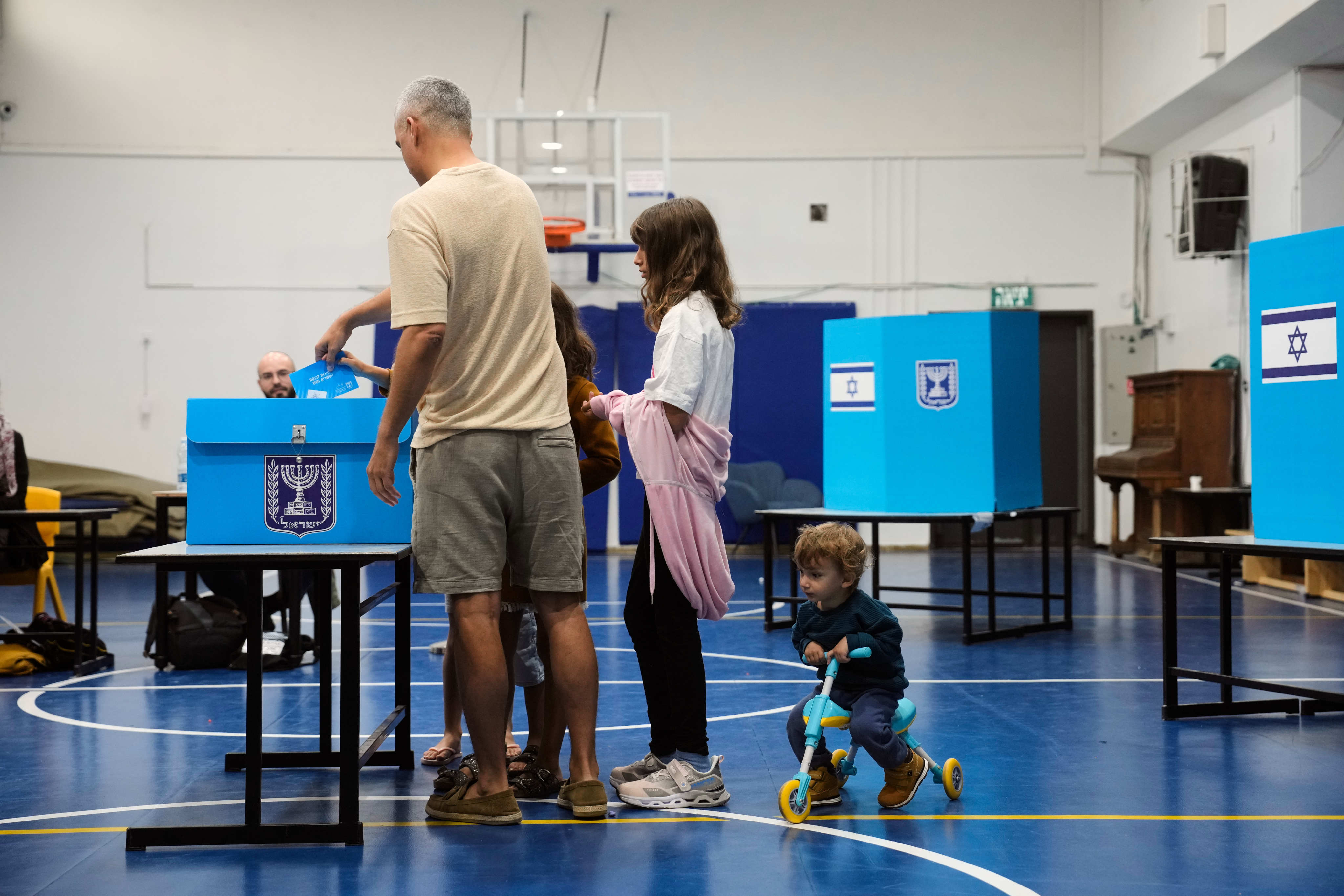 Voters cast their ballots in Jerusalem. Photo AP
