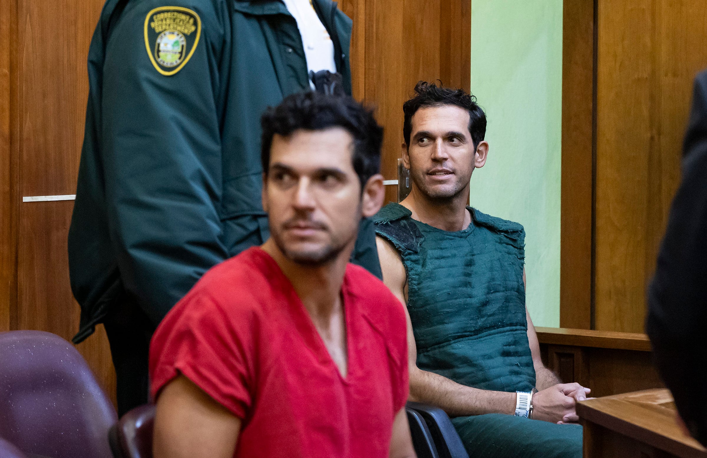Alon Alexander (right) and his twin brother, Oren, attend their bond hearing in Miami in December 2024. Photo: TNS