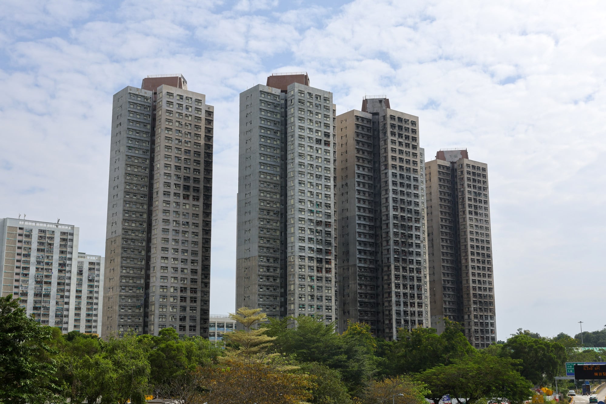 The estate had been undergoing renovations when the fire broke out. Photo: Edmond So The estate had been undergoing renovations when the fire broke out. Photo: Edmond So