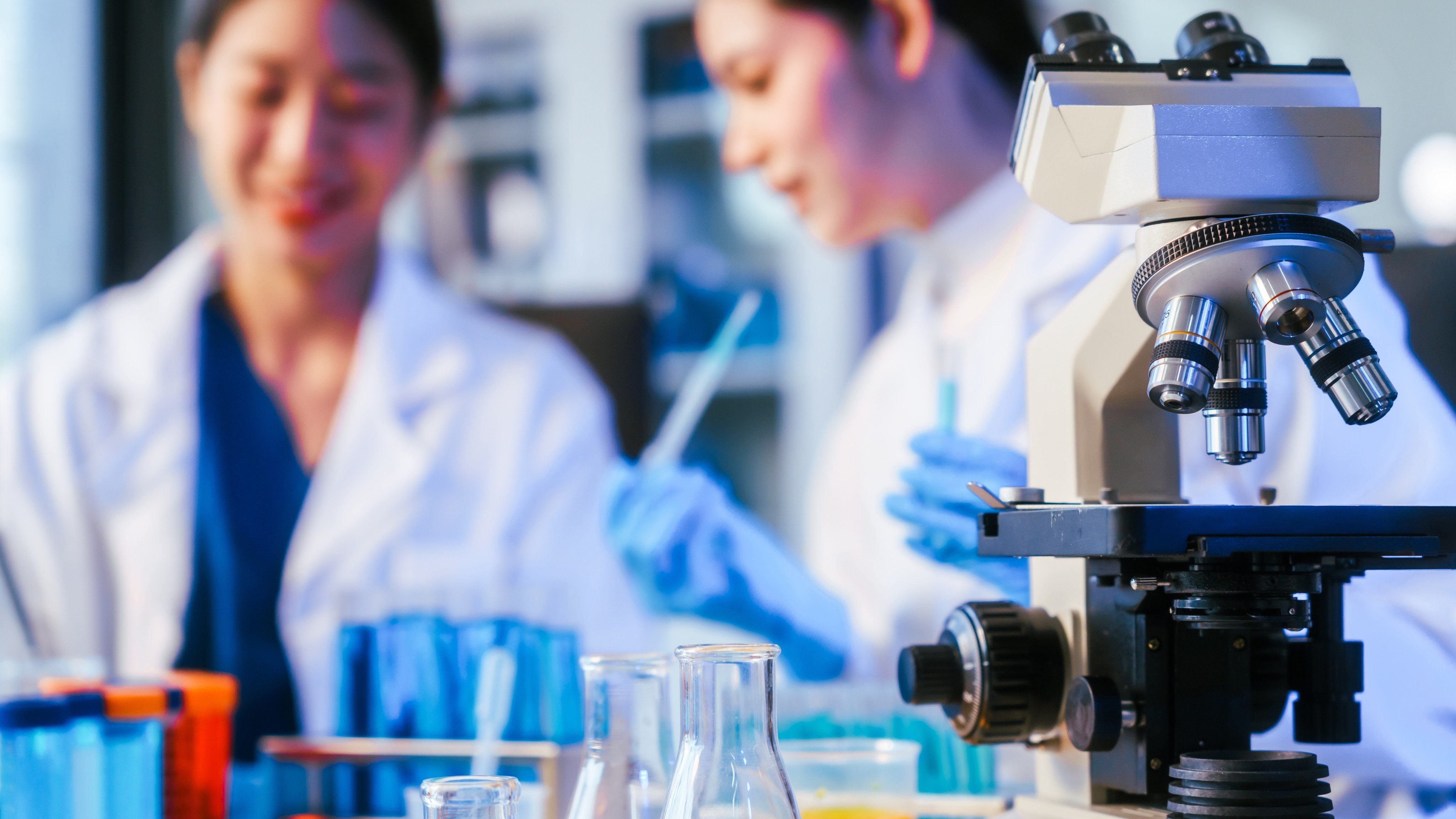 Chinese scientists reported lower satisfaction regarding relationships with colleagues, time off, work-life balance and professional development opportunities. Photo: Shutterstock
