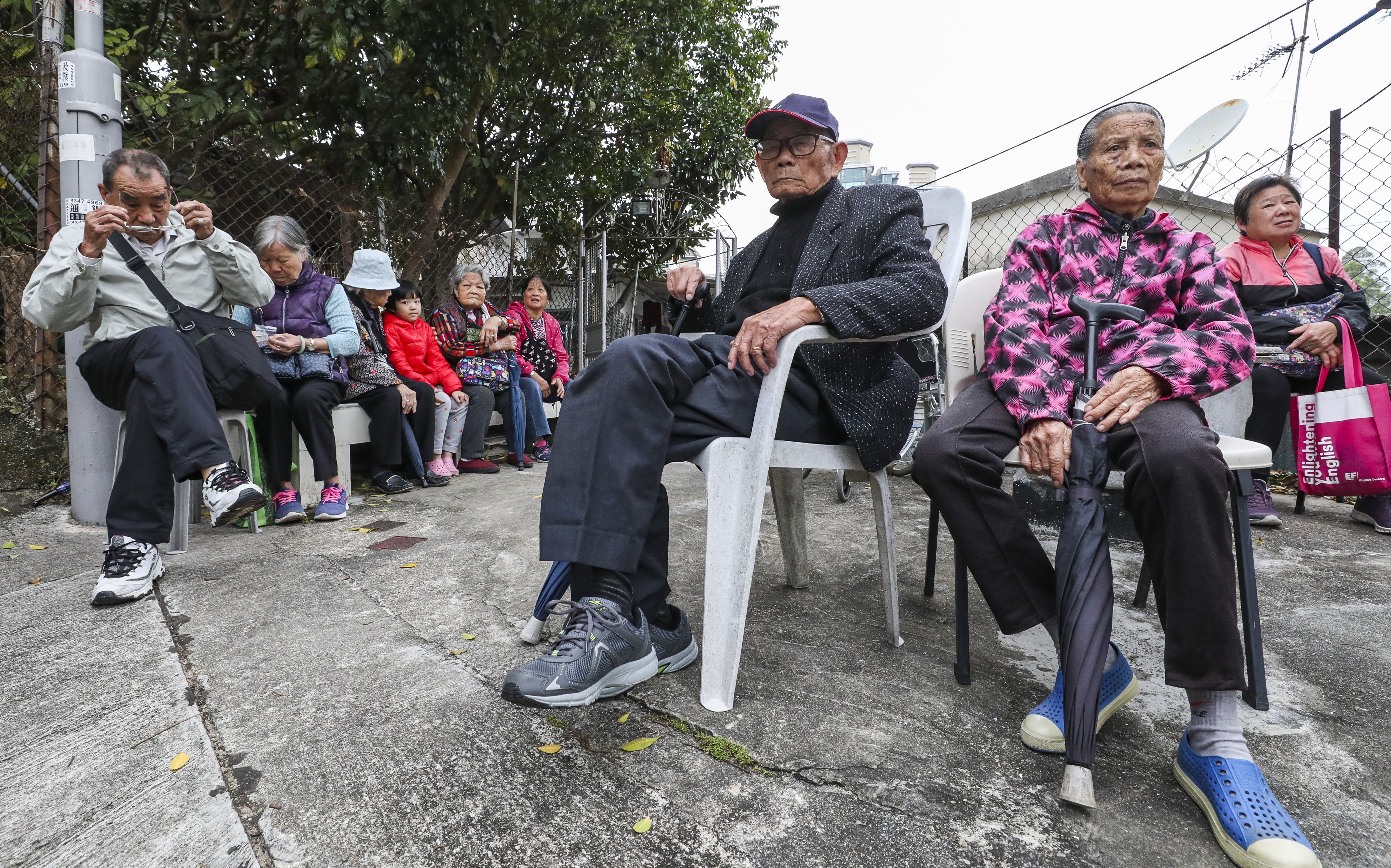 Elderly residents in North Fanling. The Hong Kong government said that residents aged 65 and older were six times more likely to require hospitalisation than younger residents. Photo: Felix Wong