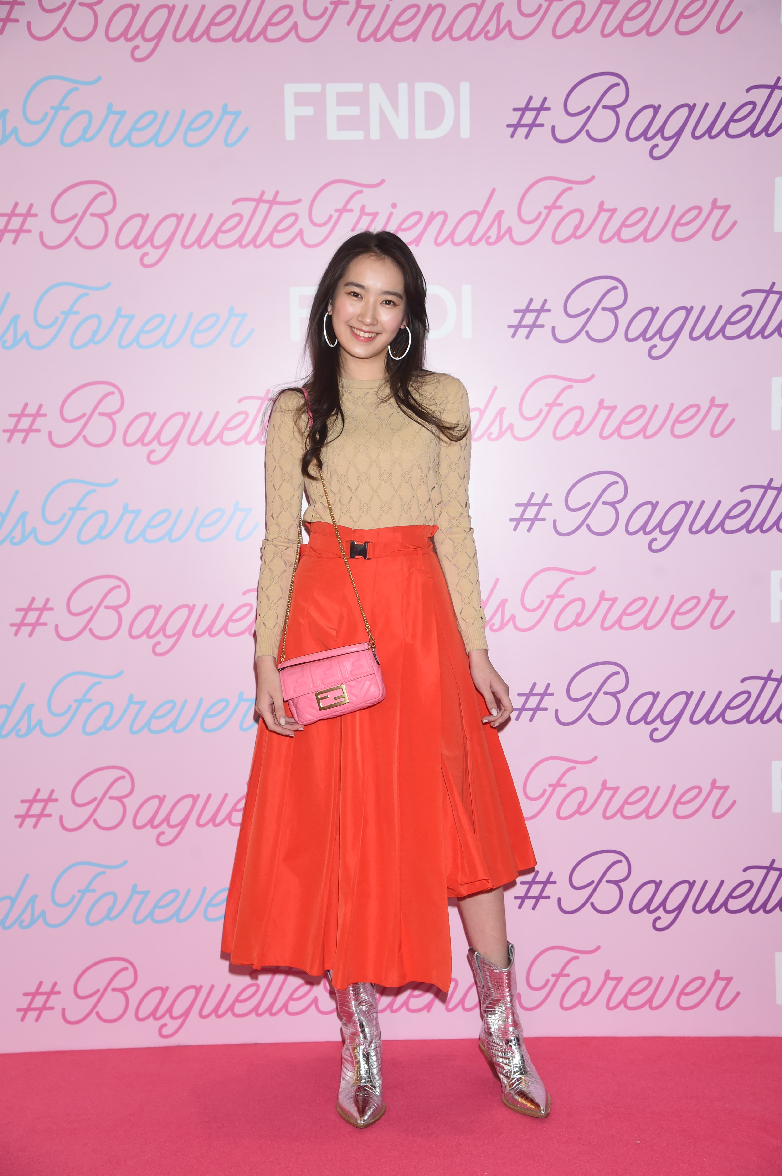 Fendi welcomes back Baguette bag with Sarah Jessica Parker in digital  campaign