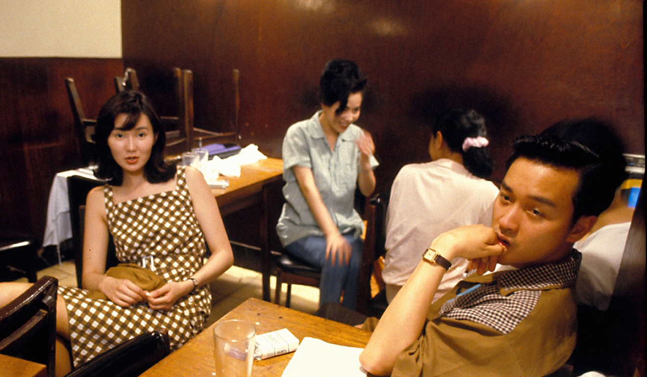 Cheung right) with Maggie Cheung Man-yuk (left), and Carina Lau Ka-ling (rear) on the set of Wong Kar-wai's film “Days of Being Wild”. Photo: SCMP