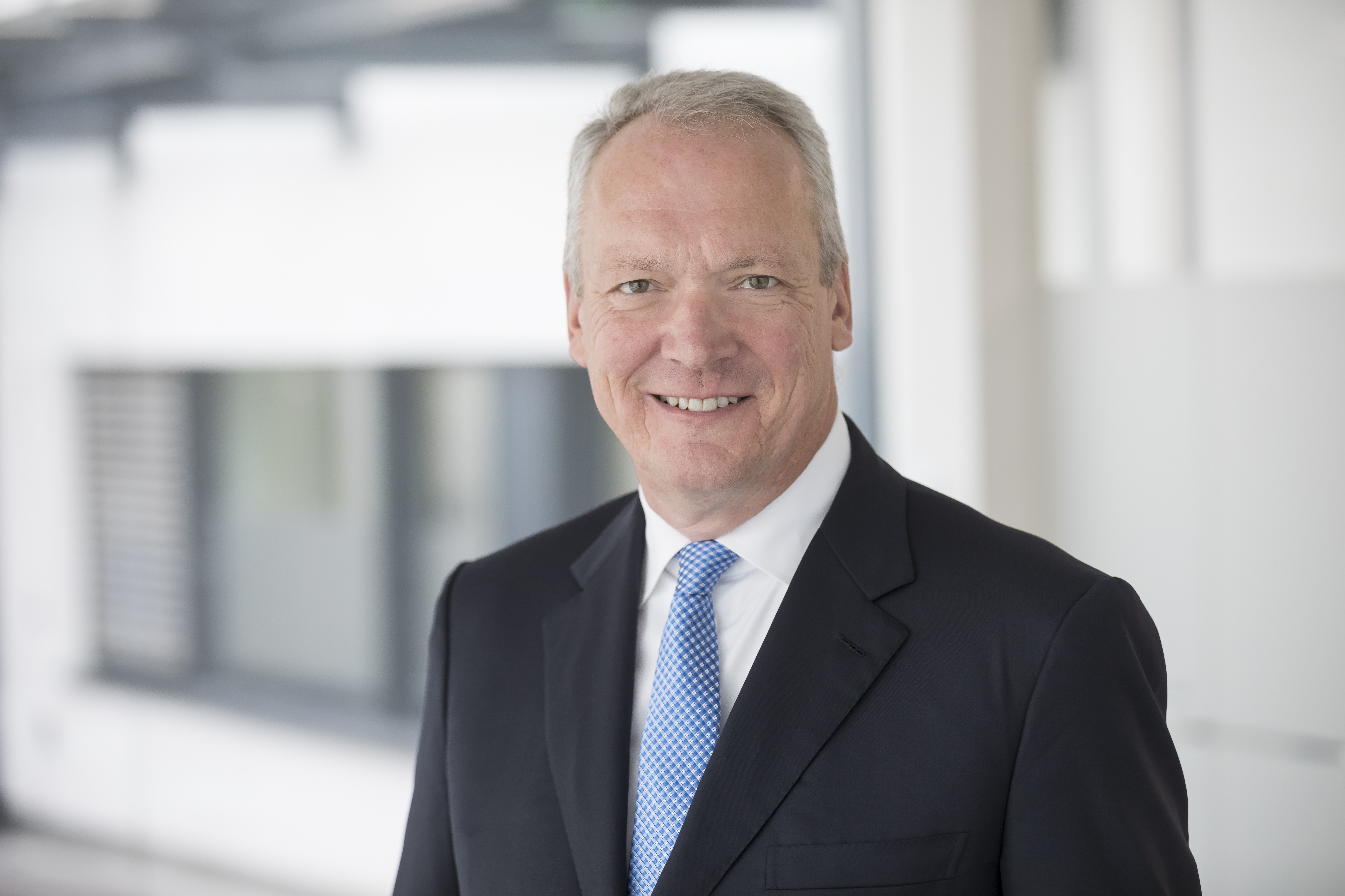 Dr Stefan Mecheels, president and CEO