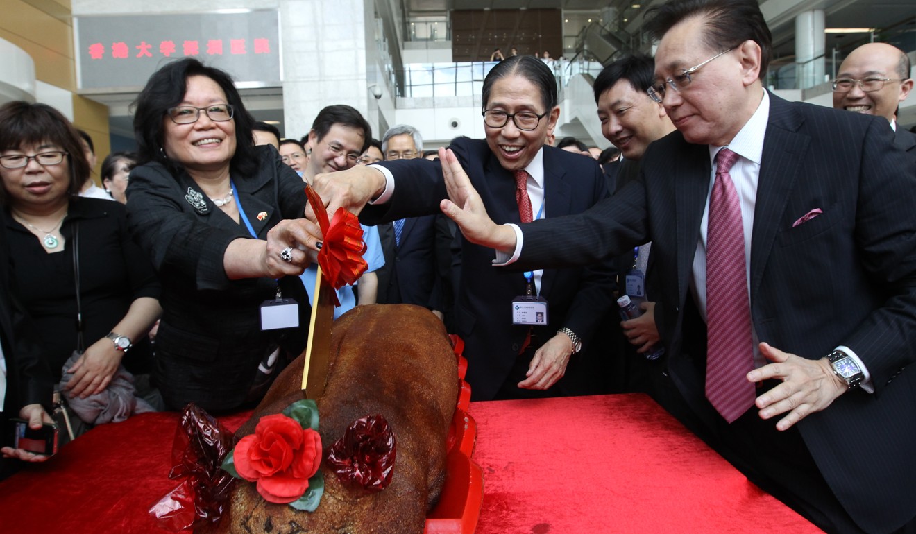 Pig-cutting at the opening ceremony of University of Hong Kong-Shenzhen Hospital in Shenzhen in July 2012. Photo: Edward Wong